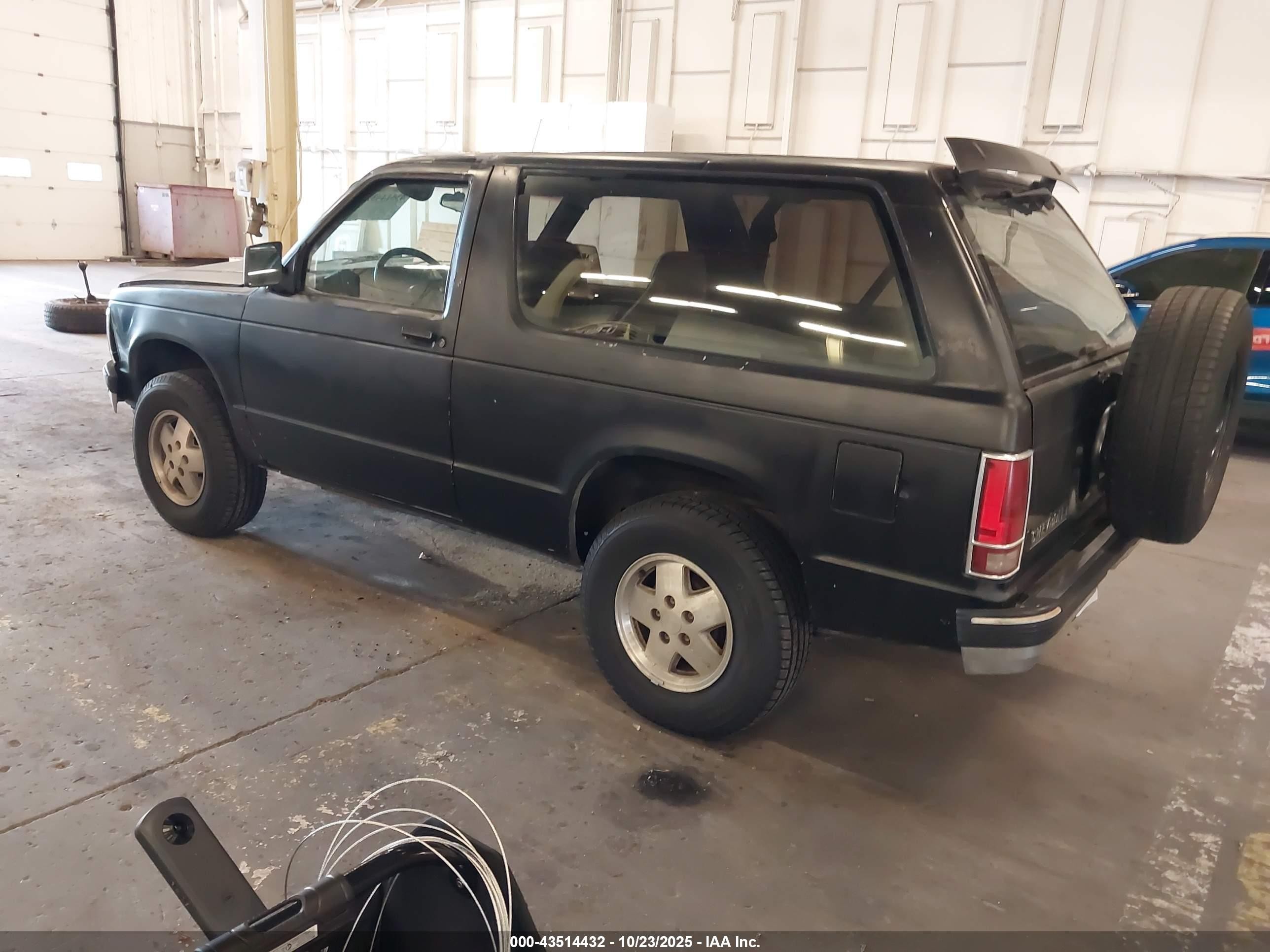 1991 Chevrolet Blazer S10 Black vin: 1GNCT18ZXM8134574