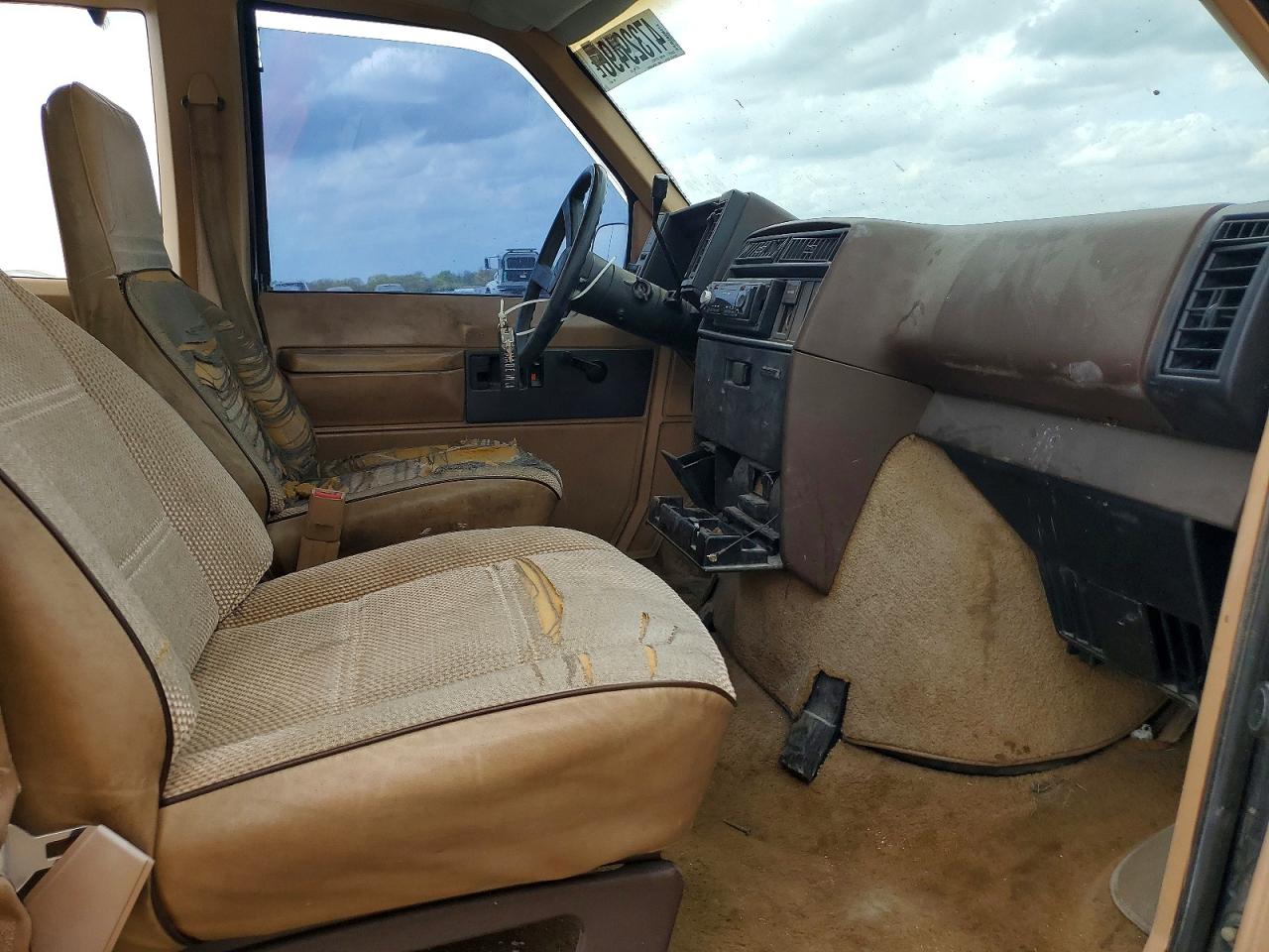 1987 Chevrolet Astro Blue vin: 1GNDM15Z2HB186277