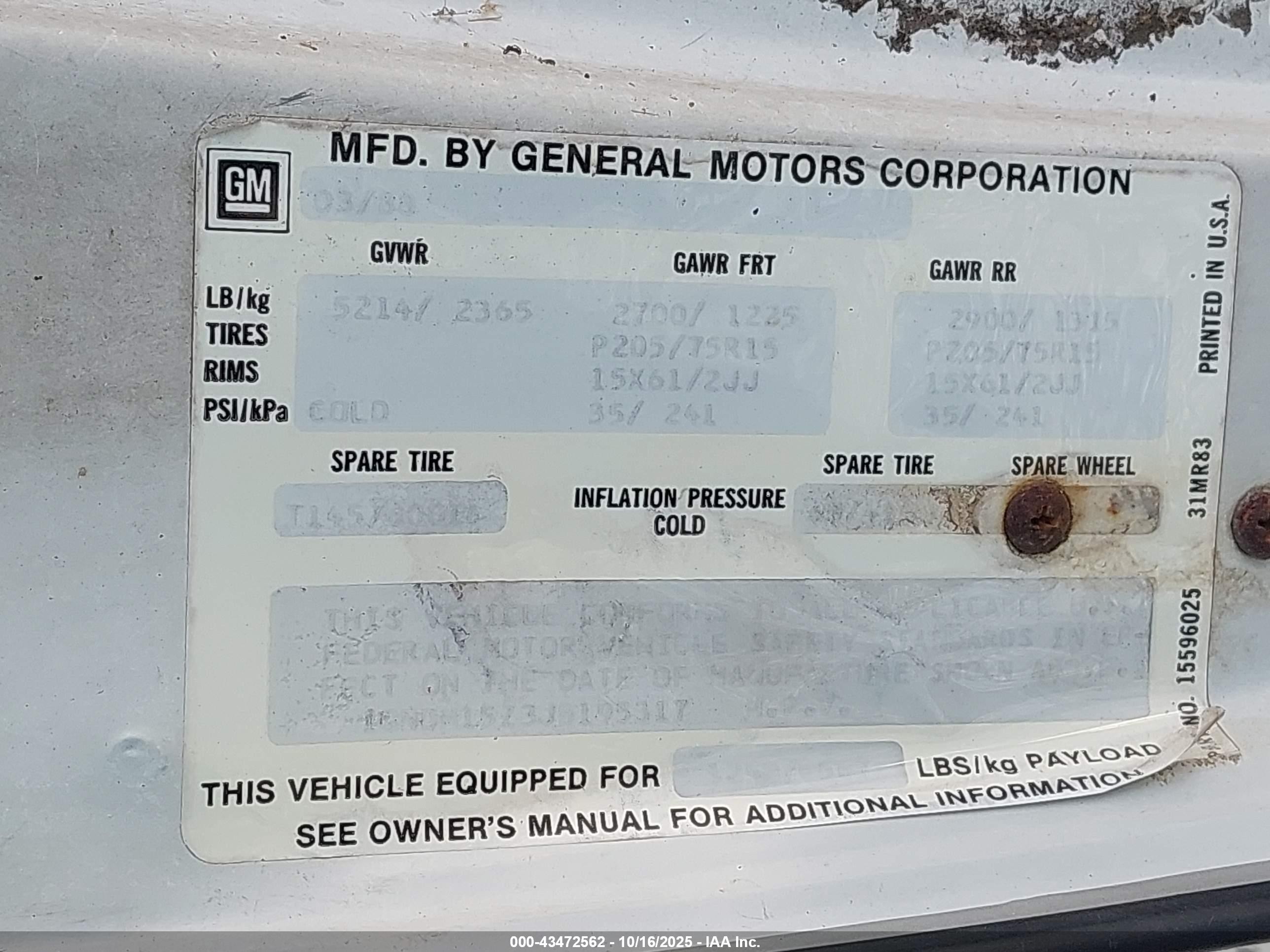 1988 Chevrolet Astro   White vin: 1GNDM15Z3JB195317