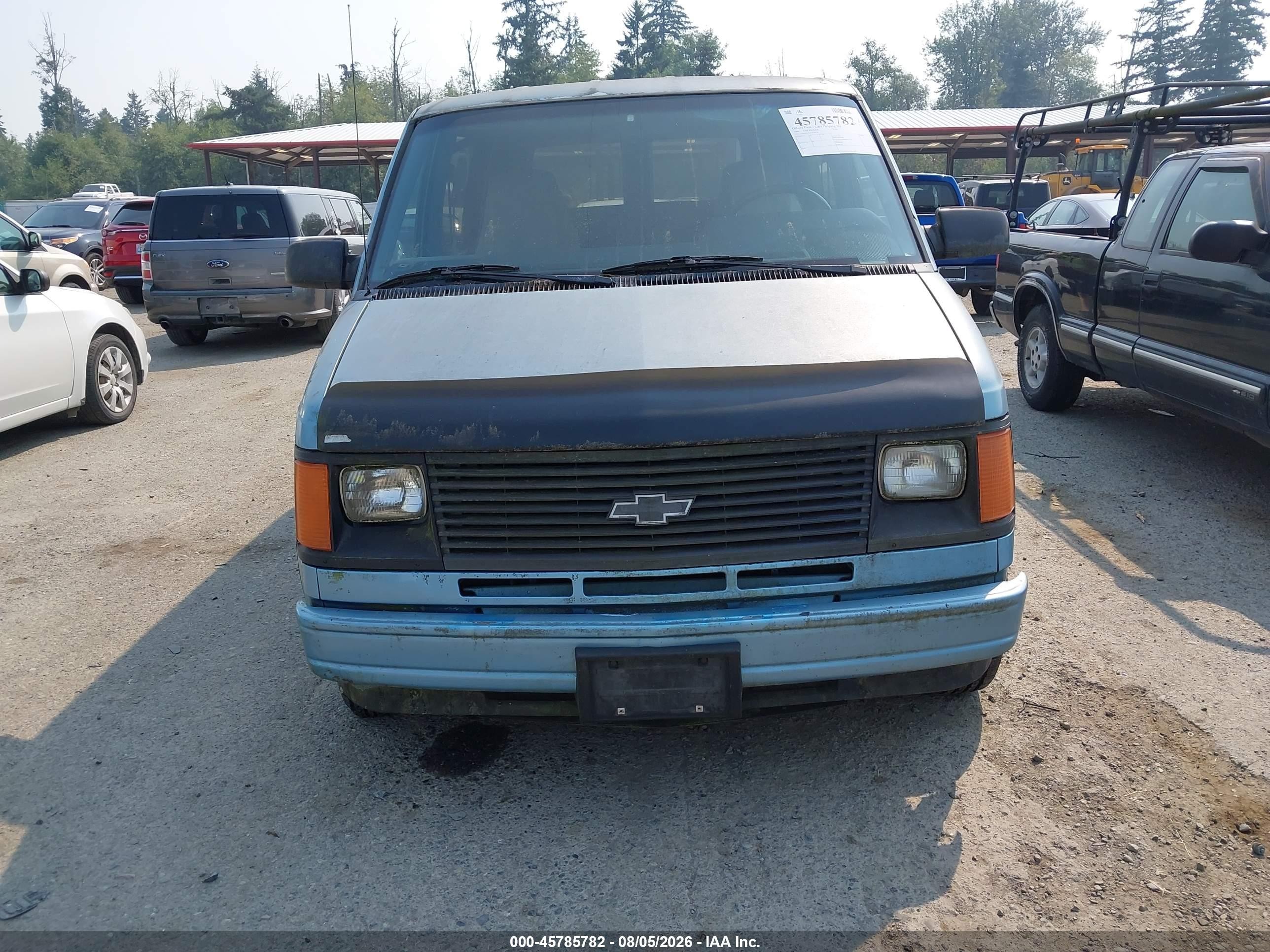 1990 Chevrolet Astro   Light Blue vin: 1GNDM15ZXLB148319