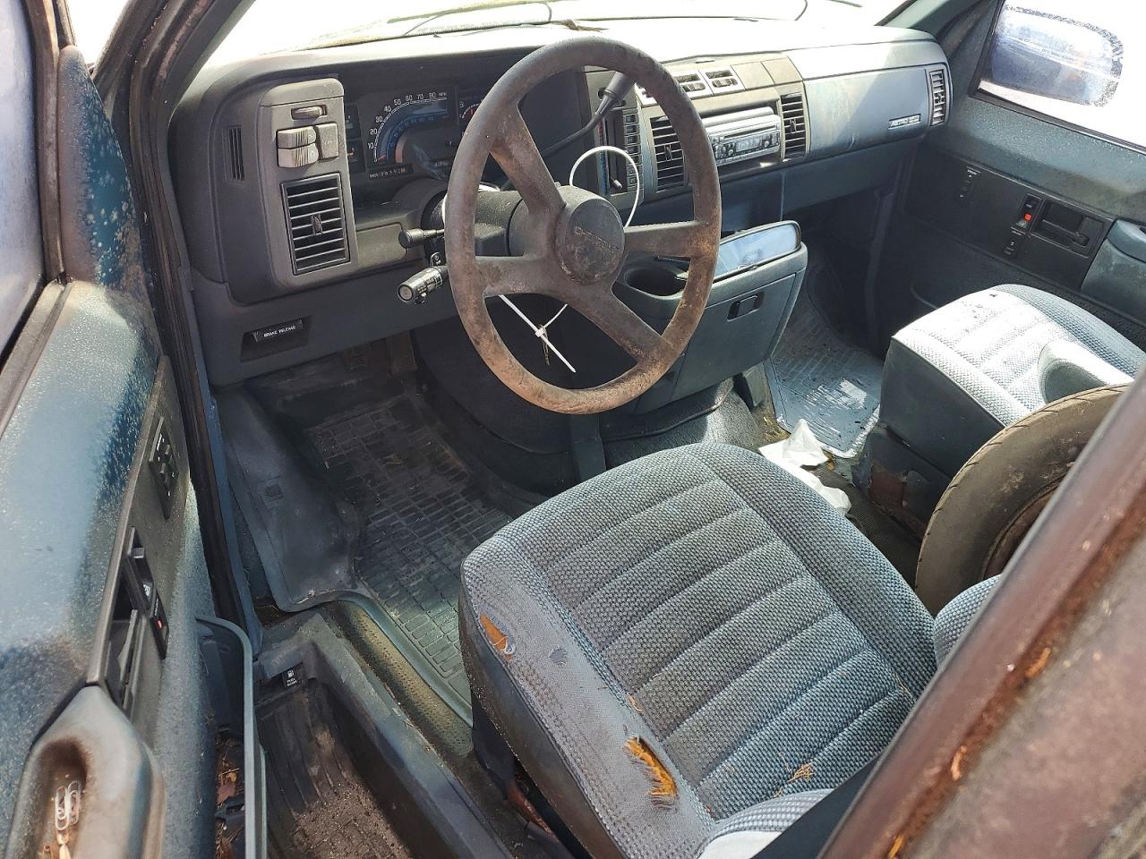1990 Chevrolet Astro Two Tone vin: 1GNDM15ZXLB148627