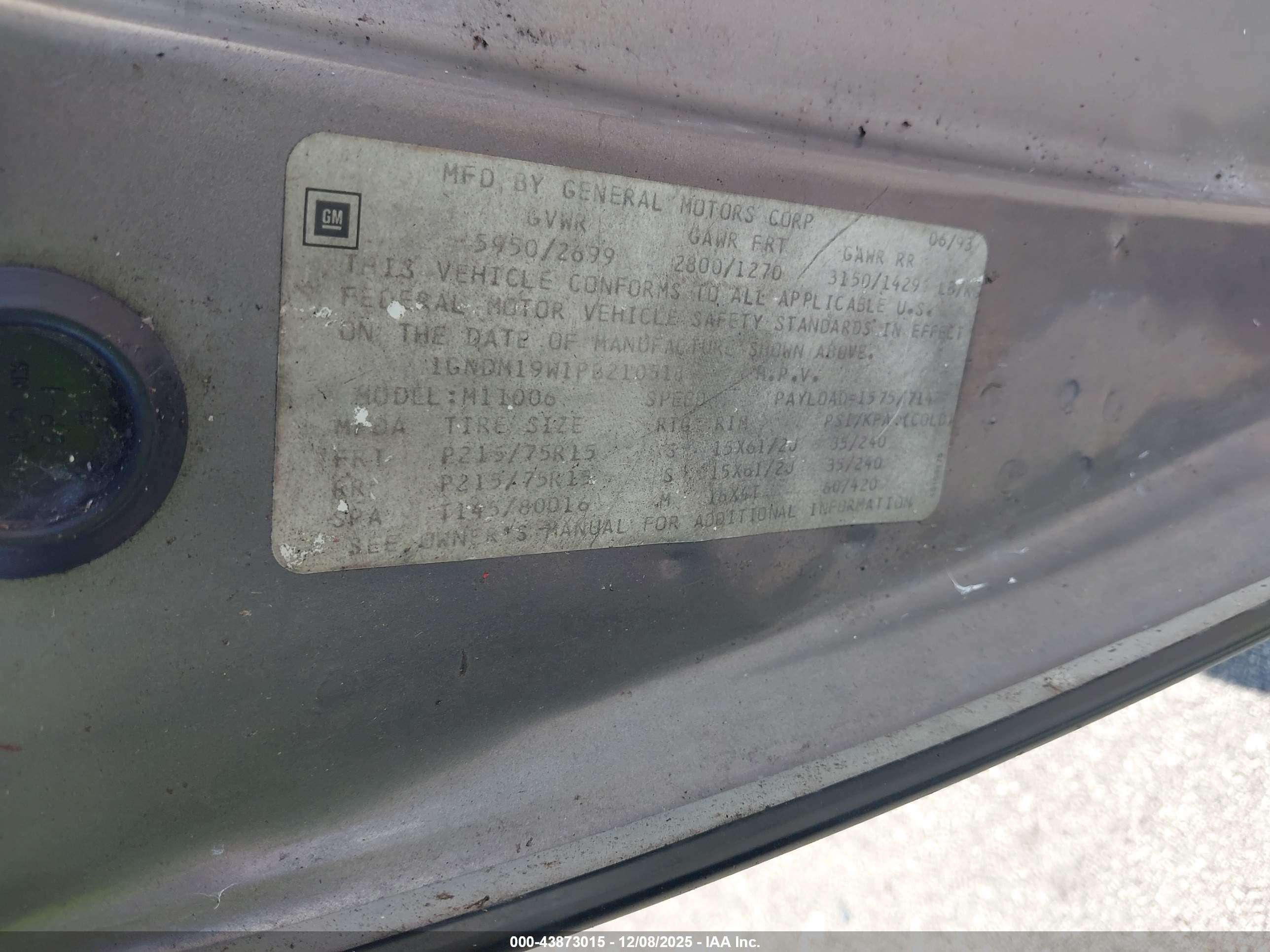 1993 Chevrolet Astro   Gray vin: 1GNDM19W1PB210518