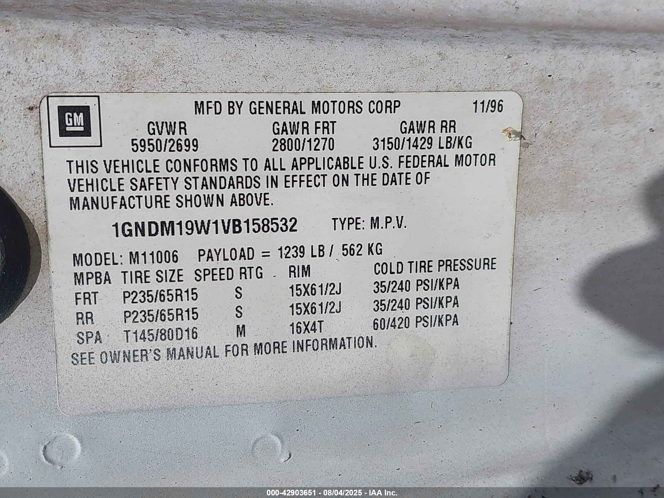 1997 Chevrolet Astro   White vin: 1GNDM19W1VB158532