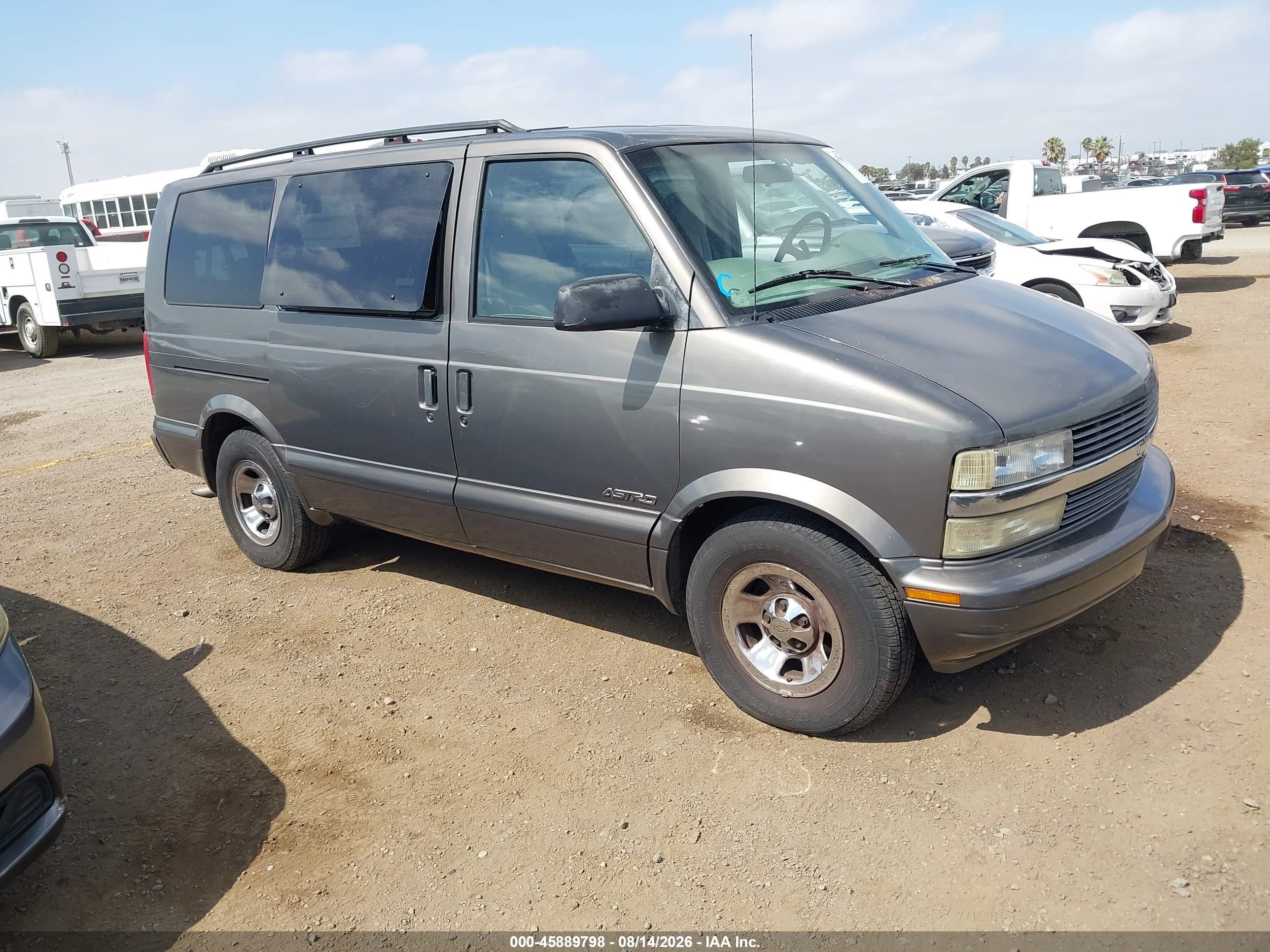 1GNDM19W1XB200541