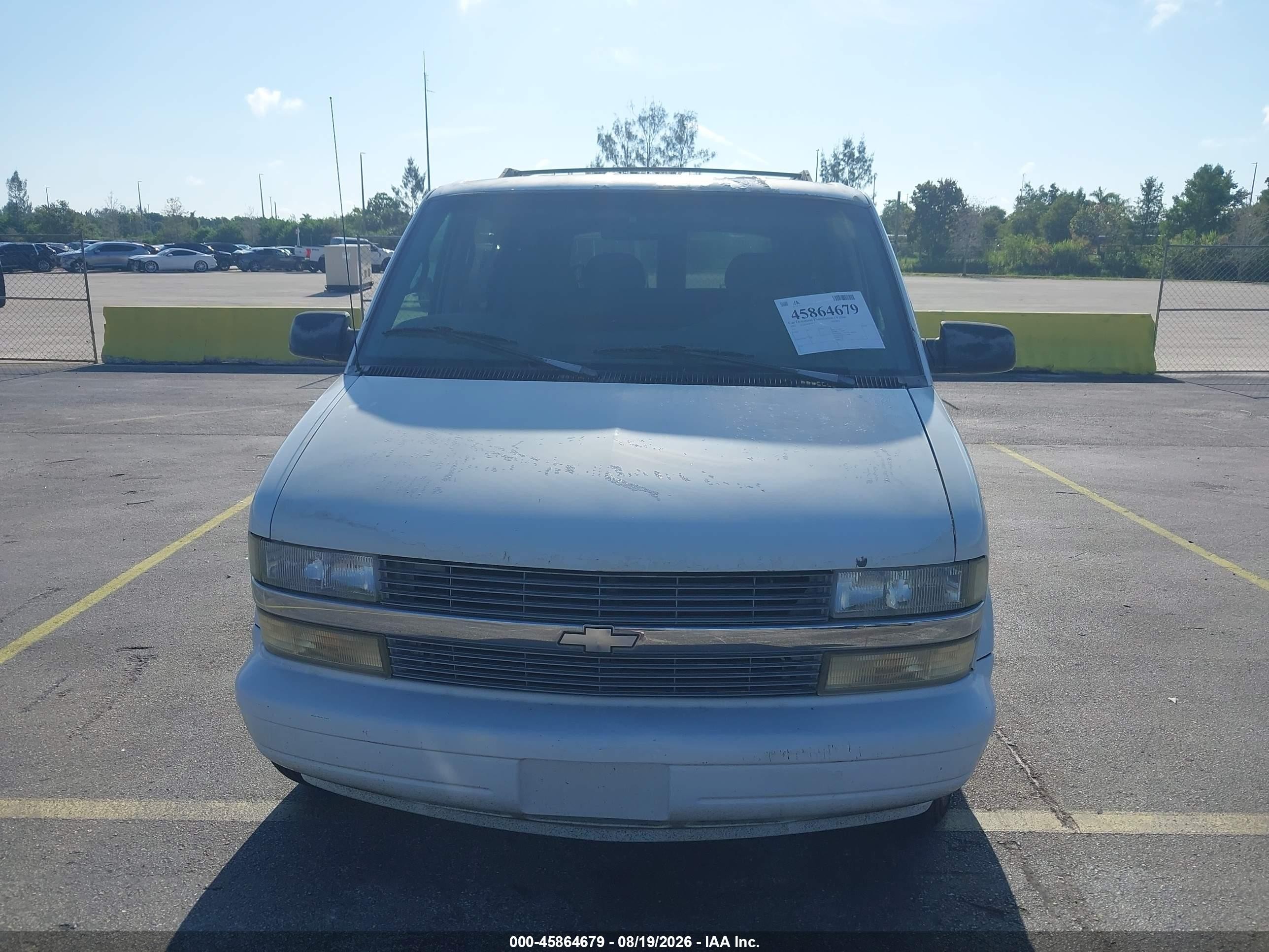 2001 Chevrolet Astro Ls Белый vin: 1GNDM19W21B121483