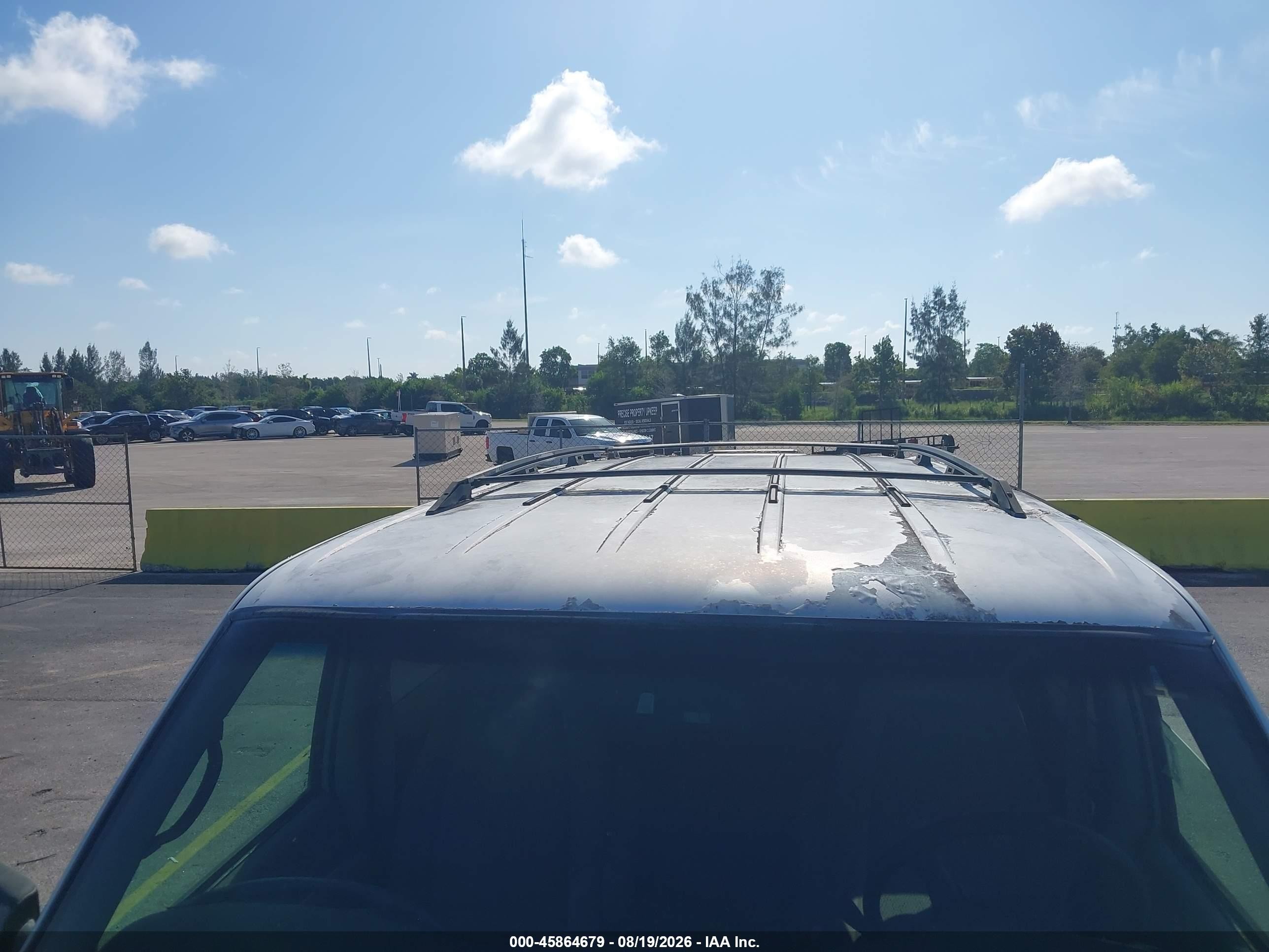 2001 Chevrolet Astro Ls Белый vin: 1GNDM19W21B121483
