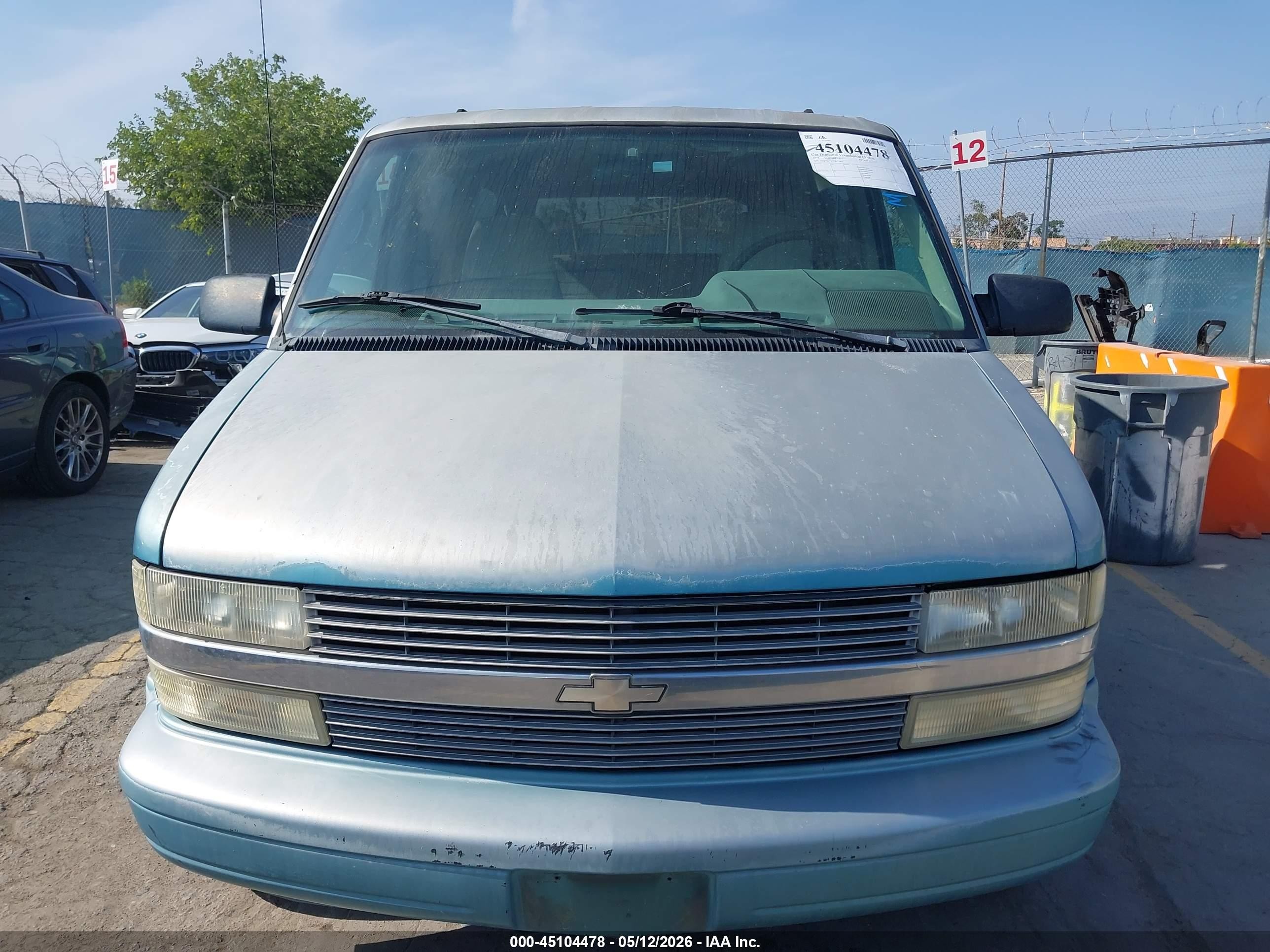 1995 Chevrolet Astro   Blue vin: 1GNDM19W2SB223853