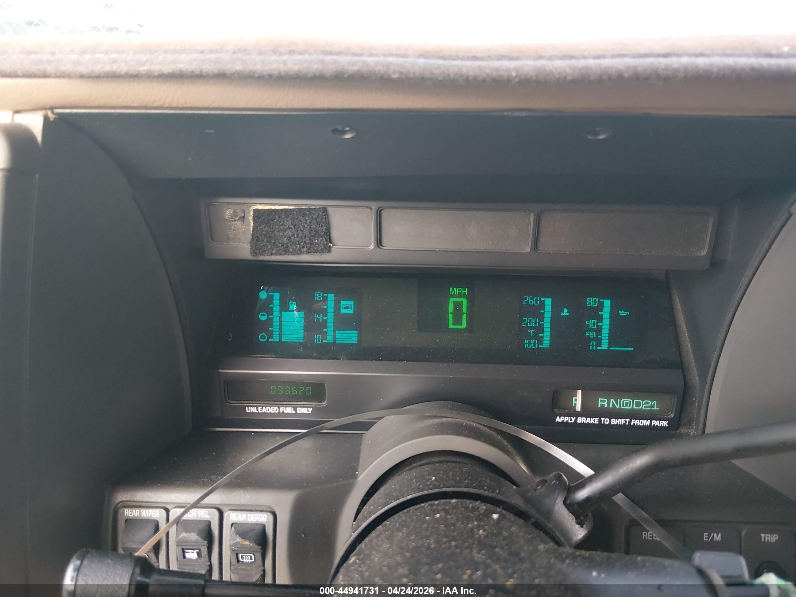 1993 Chevrolet Astro   Tan vin: 1GNDM19W4PB221500