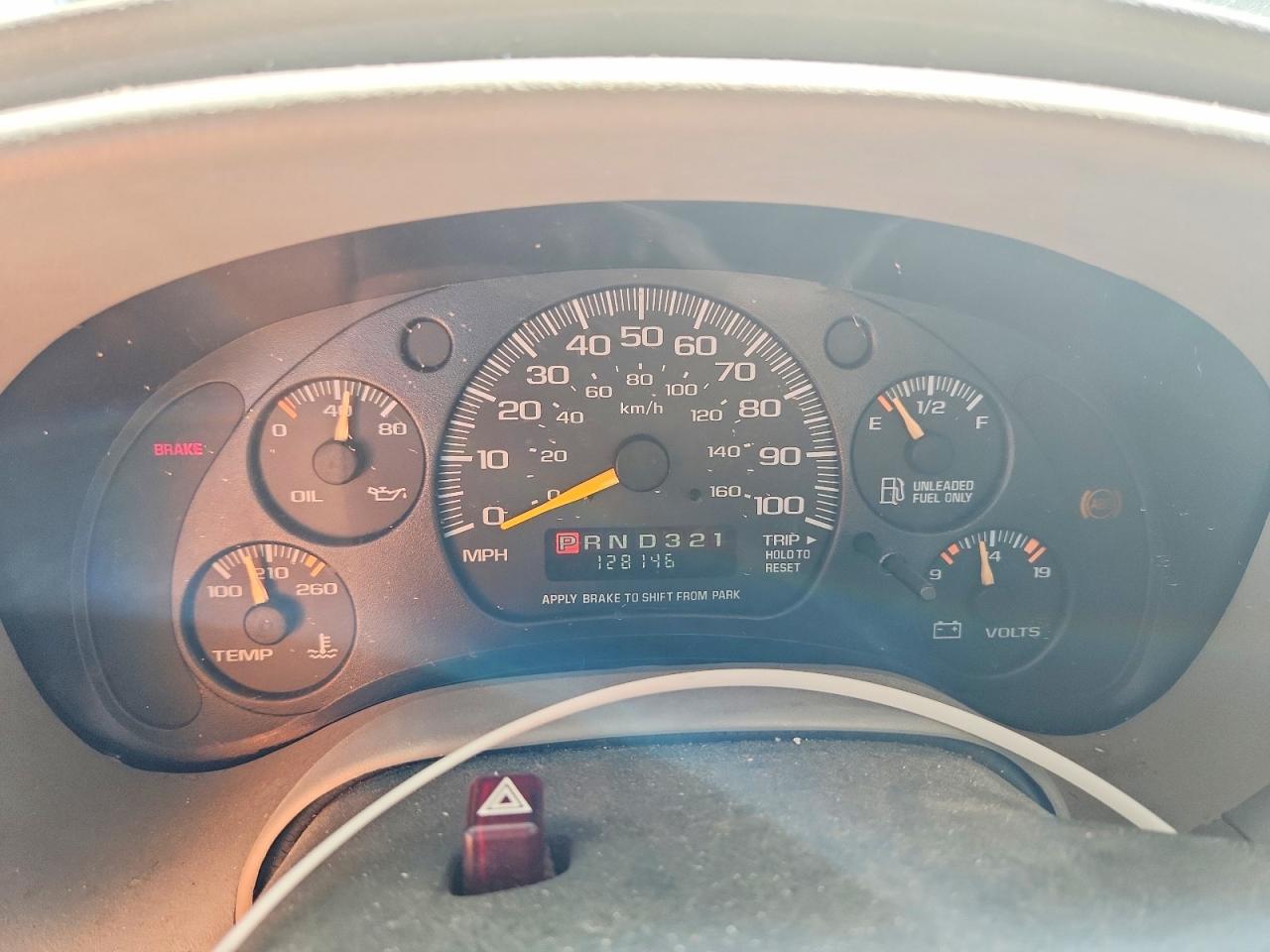 2000 Chevrolet Astro Blue vin: 1GNDM19W4YB178617