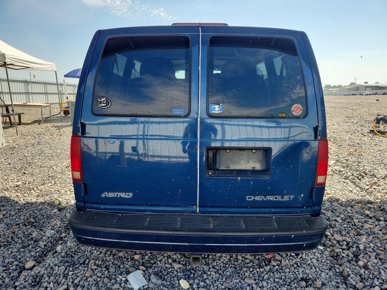 2000 Chevrolet Astro Blue vin: 1GNDM19W4YB178617