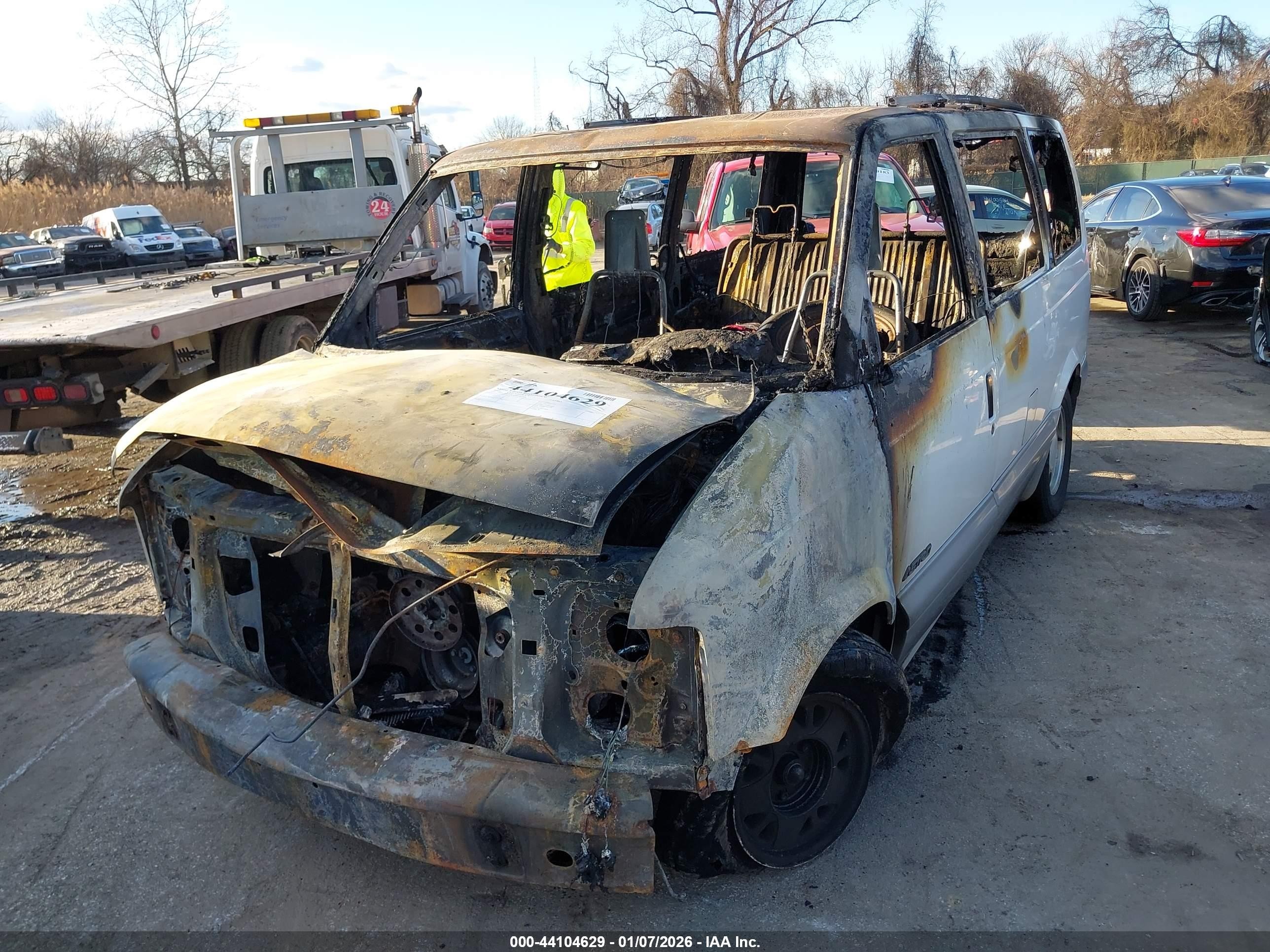 2000 Chevrolet Astro   Белый vin: 1GNDM19W4YB186944