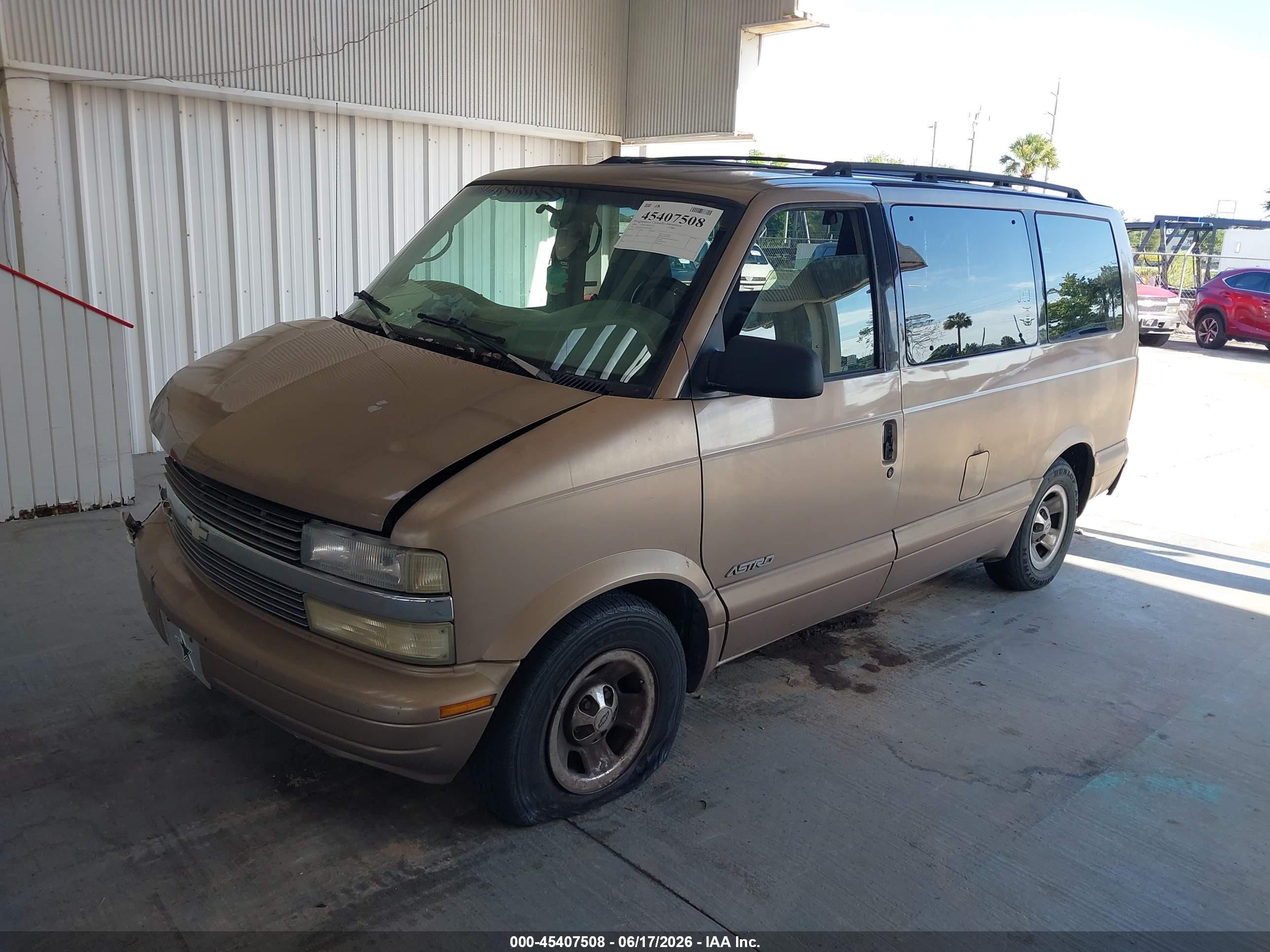 2001 Chevrolet Astro Ls Beige vin: 1GNDM19W71B121883
