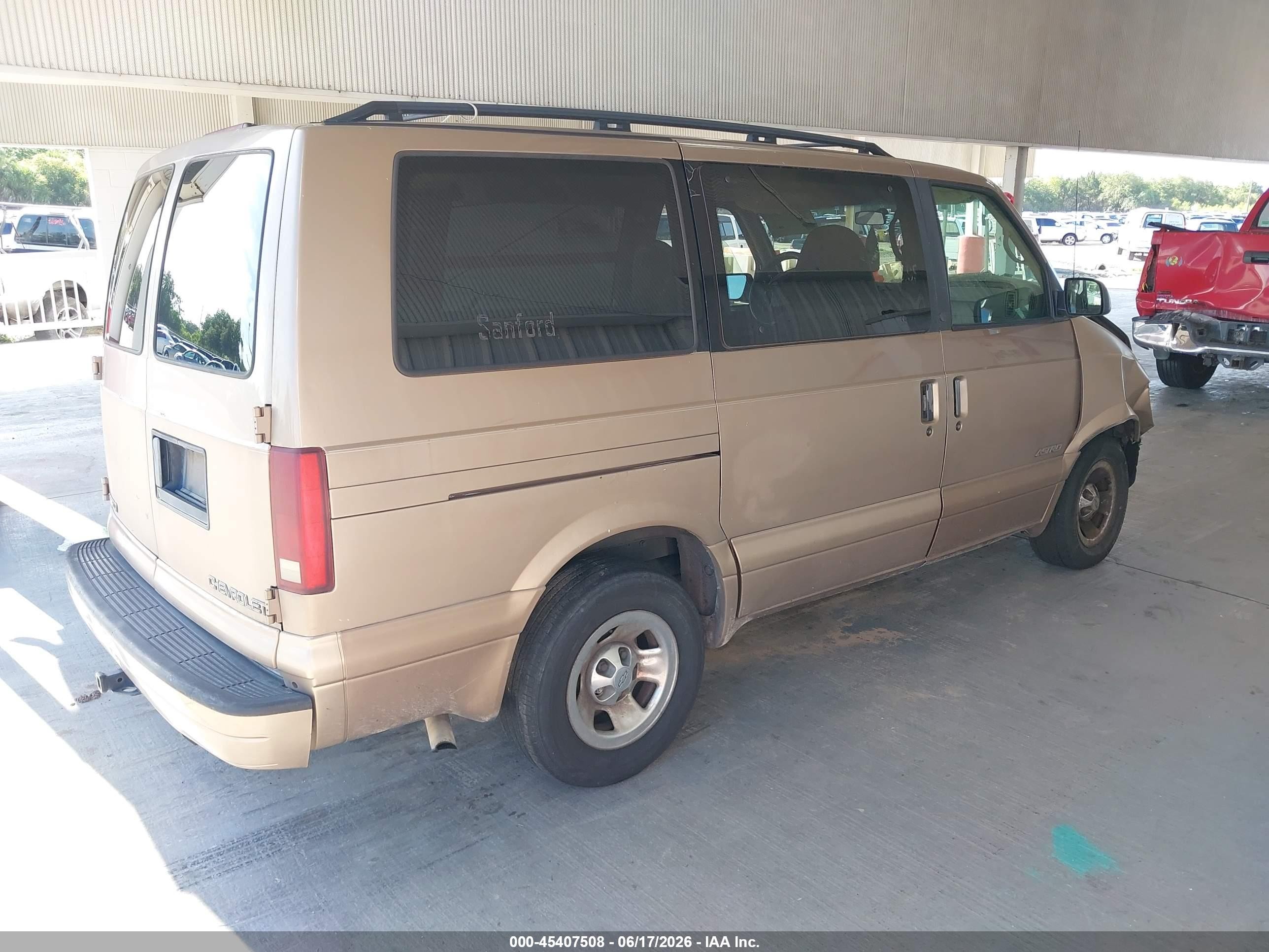 2001 Chevrolet Astro Ls Beige vin: 1GNDM19W71B121883