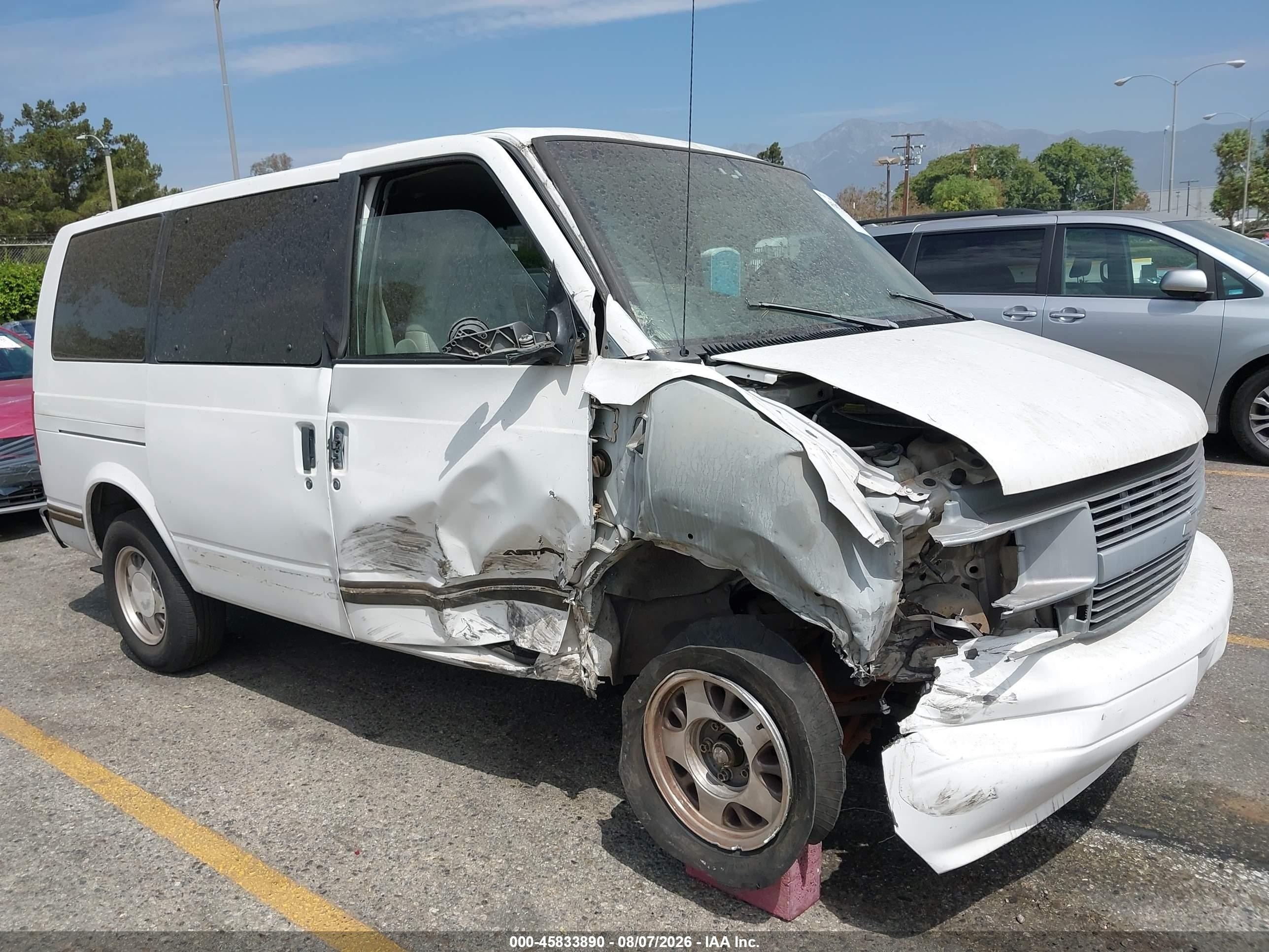 1997 Chevrolet Astro Passenger Ls Cmi White vin: 1GNDM19W8VB188417