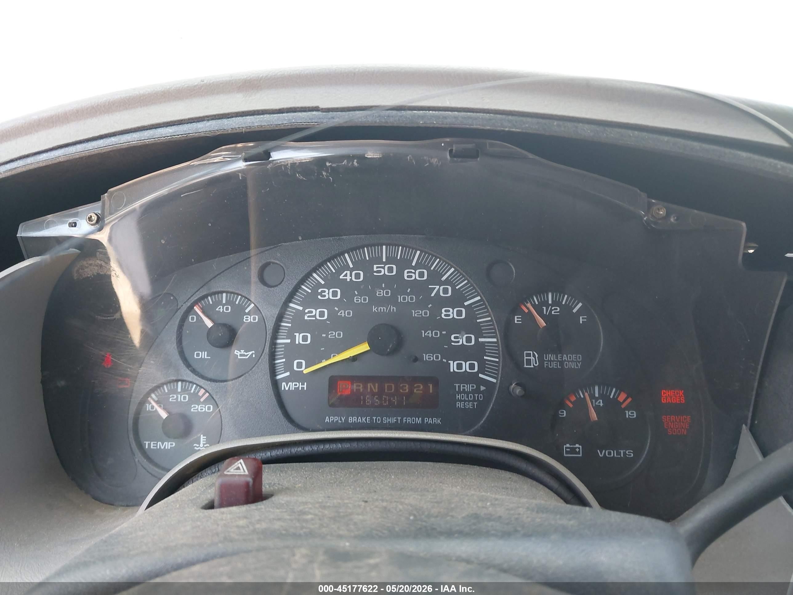 1998 Chevrolet Astro   Green vin: 1GNDM19W8WB204519
