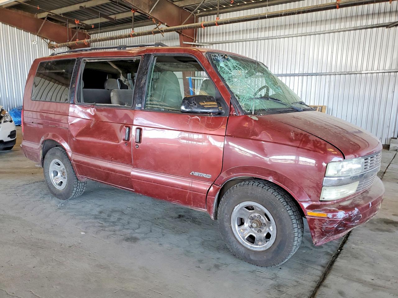 1999 Chevrolet Astro Maroon vin: 1GNDM19WXXB143451