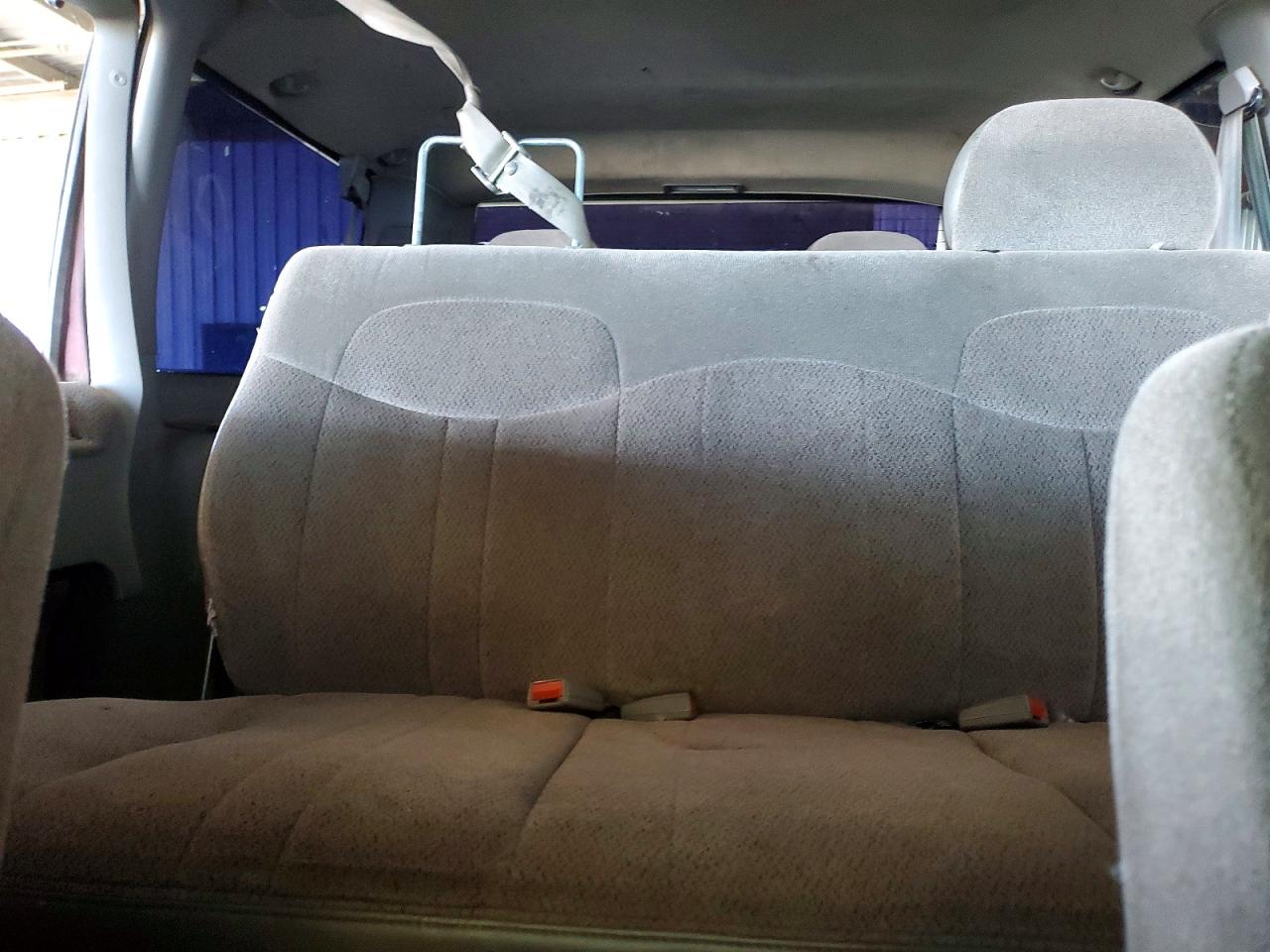 1999 Chevrolet Astro Maroon vin: 1GNDM19WXXB143451