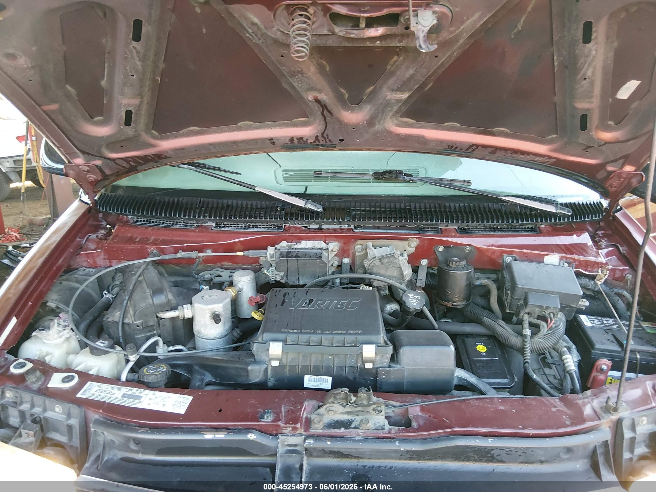 2003 Chevrolet Astro   Темно-бордовый vin: 1GNDM19X43B103319