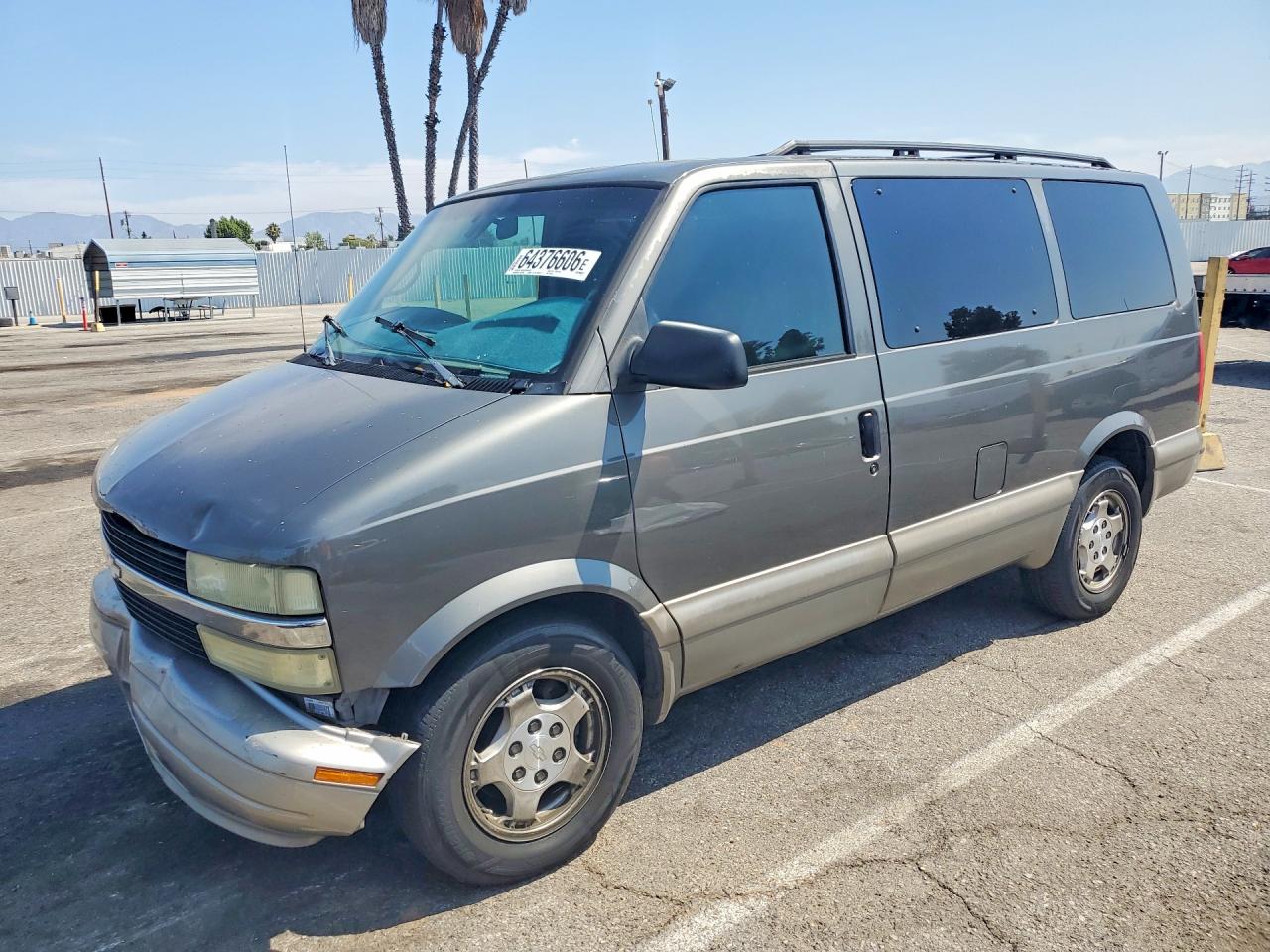2004 Chevrolet Astro Серый vin: 1GNDM19X44B106478