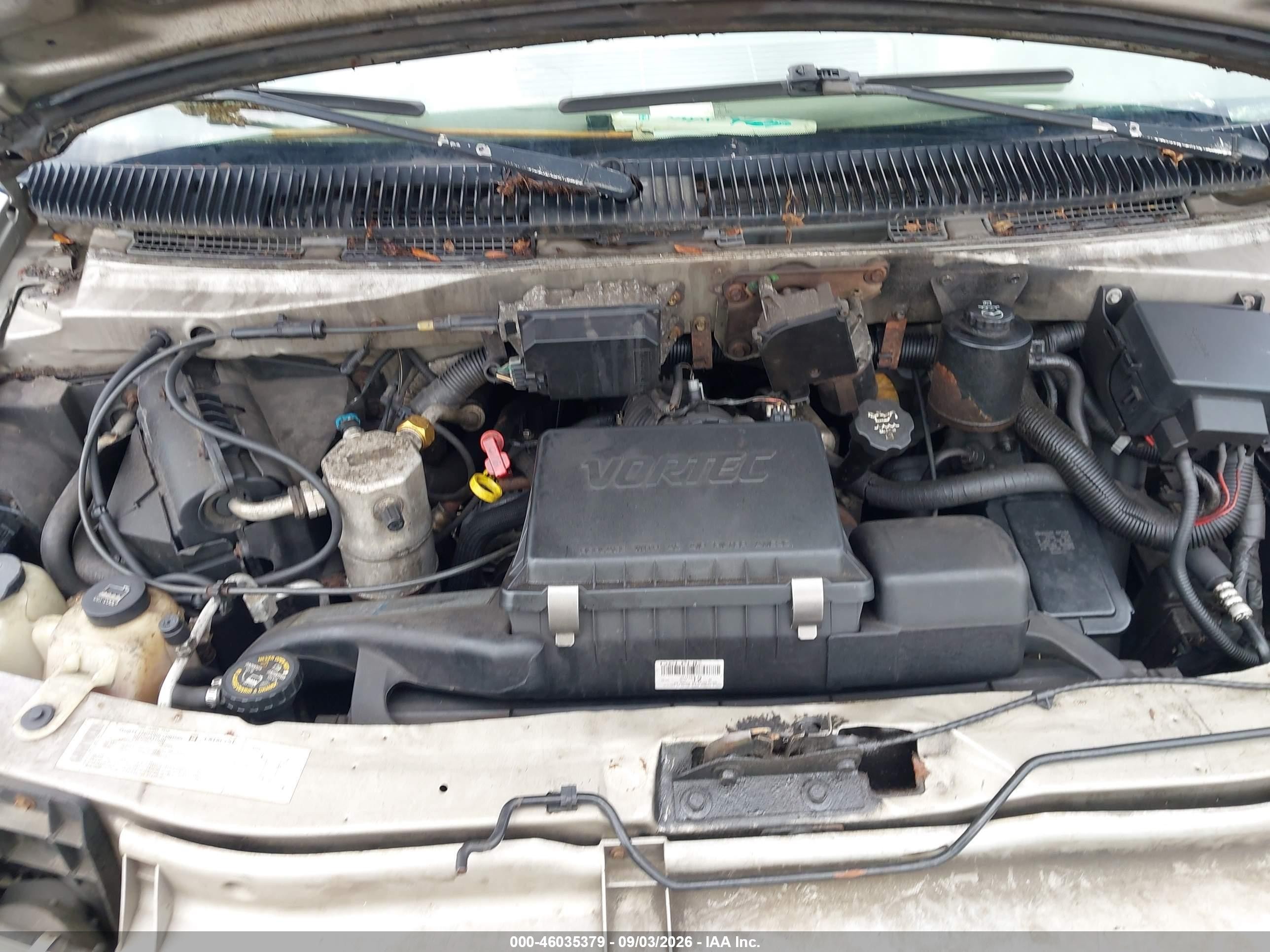 2004 Chevrolet Astro   Gray vin: 1GNDM19X44B130070