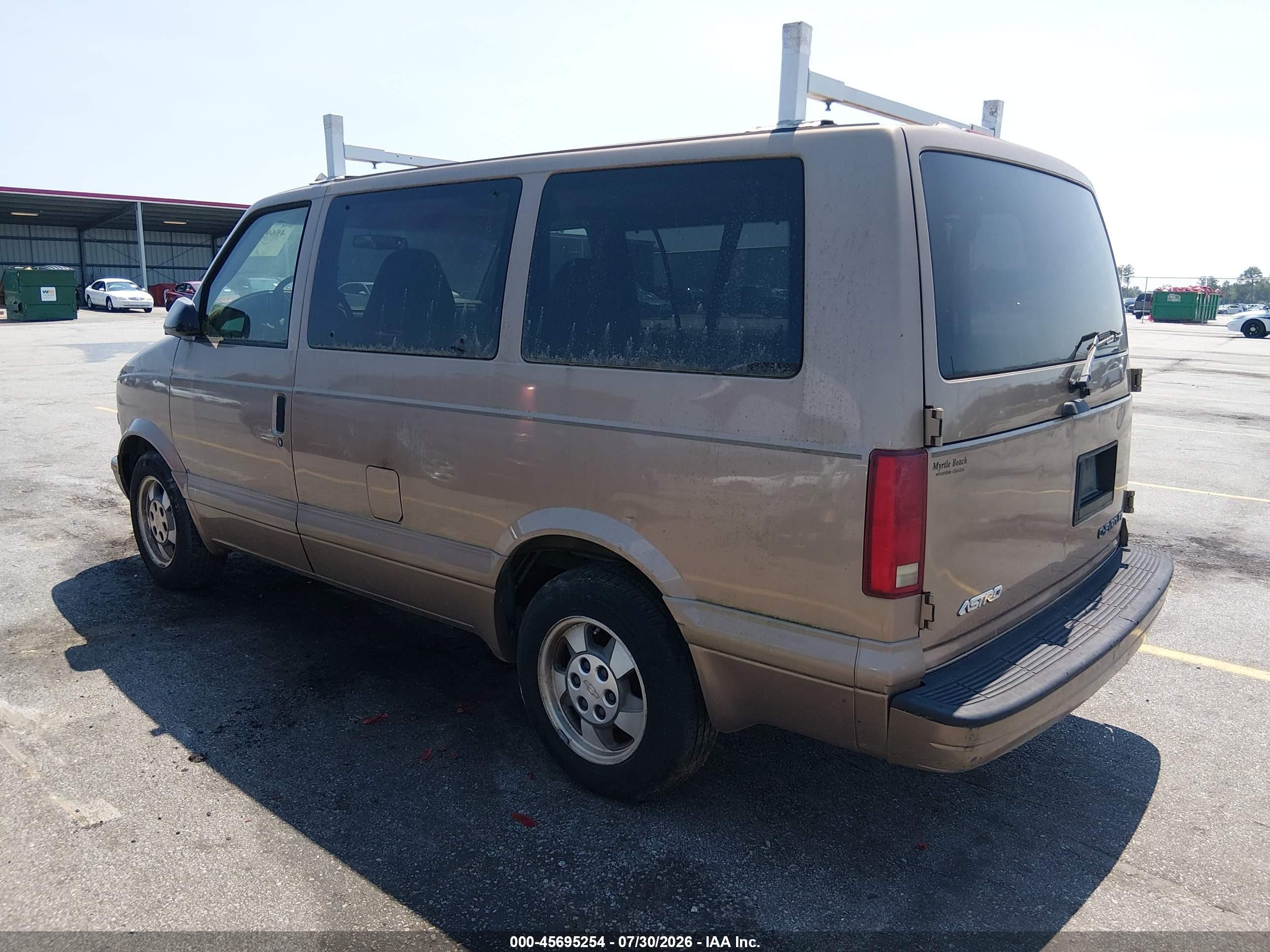 2003 Chevrolet Astro Passenger   Brown vin: 1GNDM19X83B149042