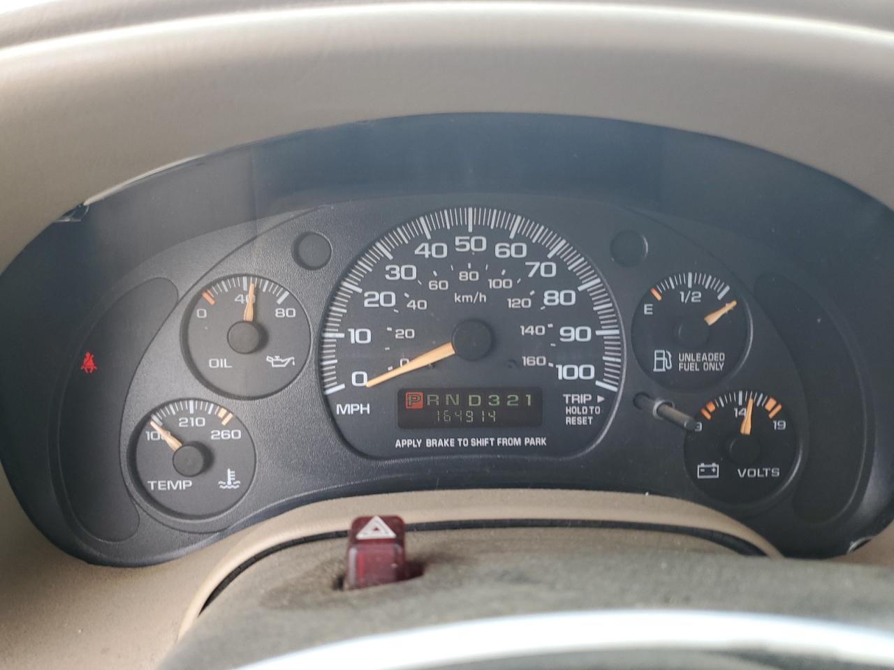 2004 Chevrolet Astro Tan vin: 1GNDM19X94B130470