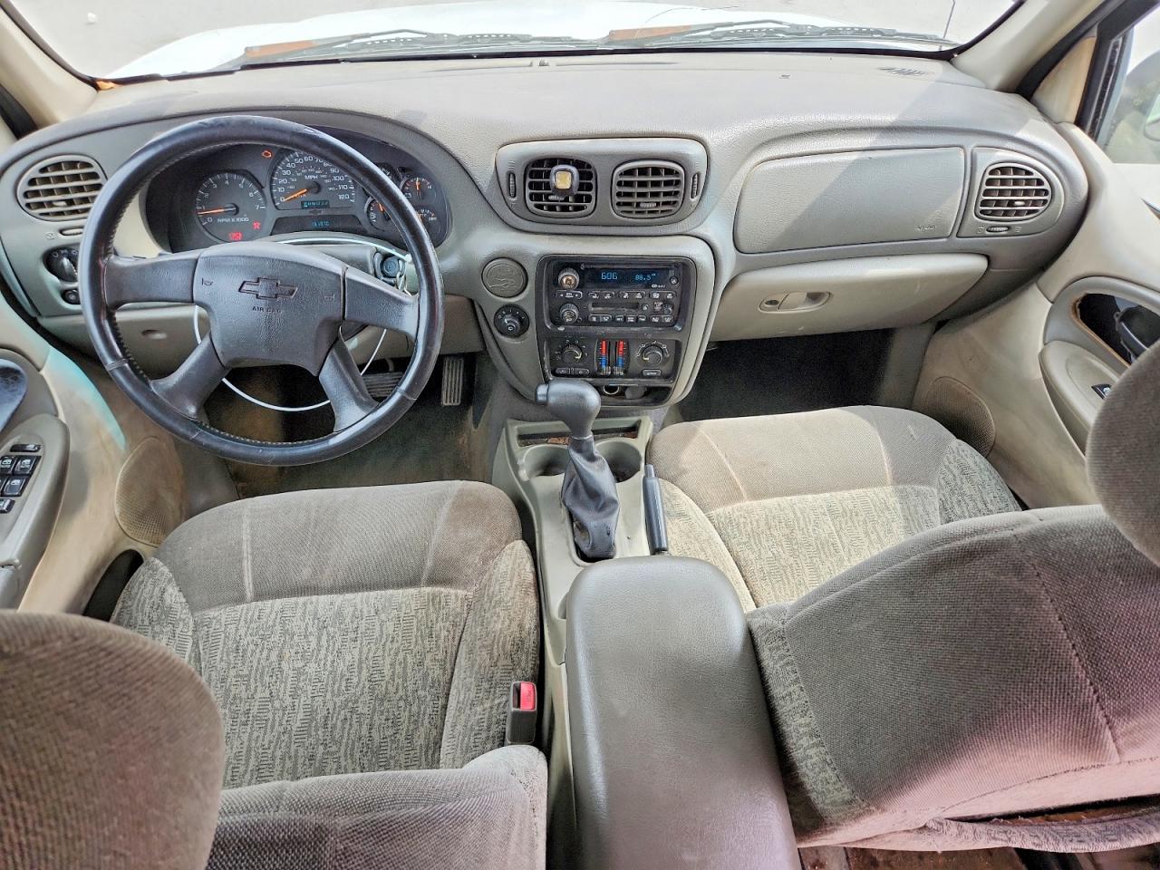 2002 Chevrolet Trailblazer White vin: 1GNDS13S022475709