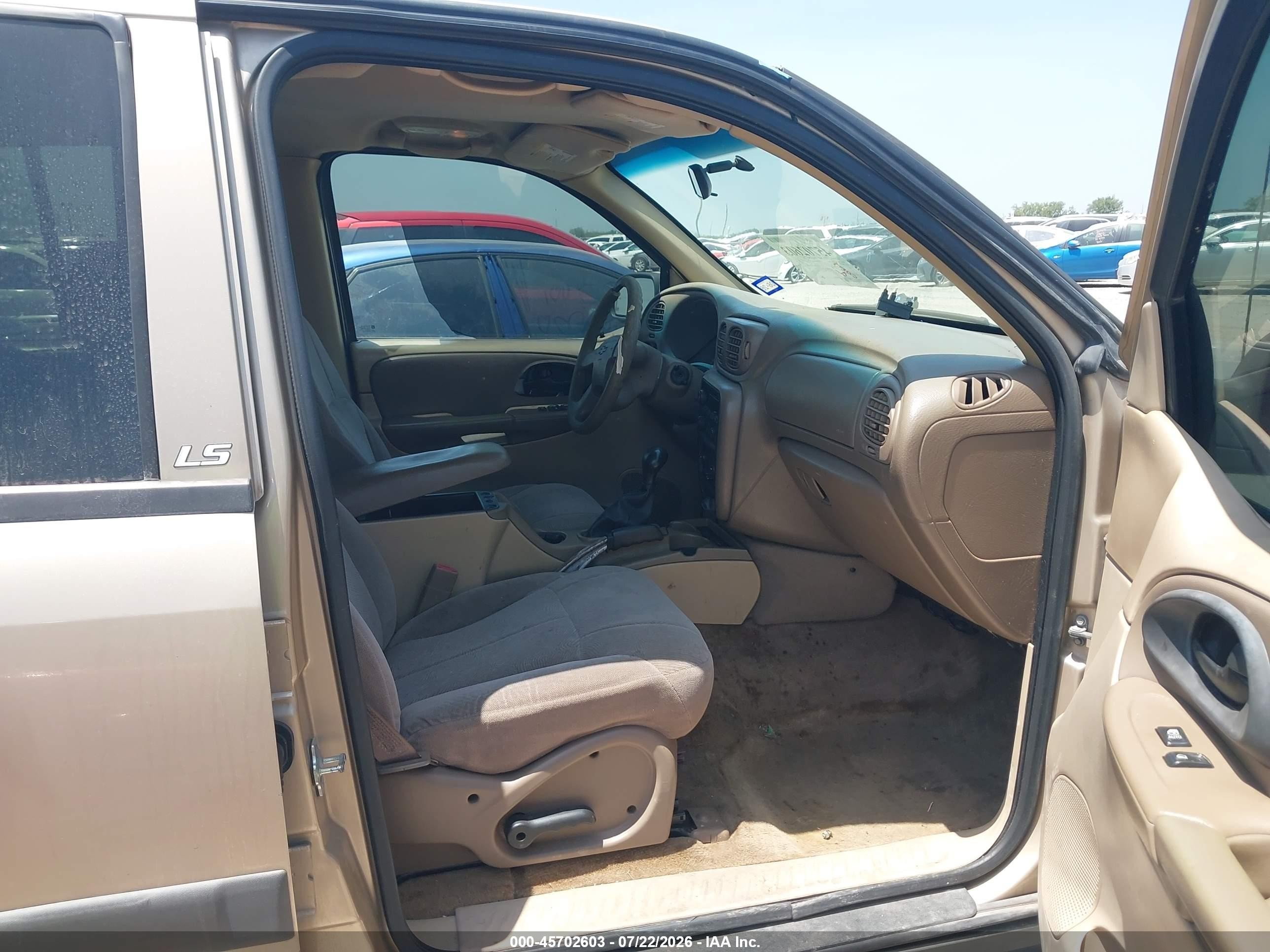 2004 Chevrolet Trailblazer Ls Золотой vin: 1GNDS13S042267610