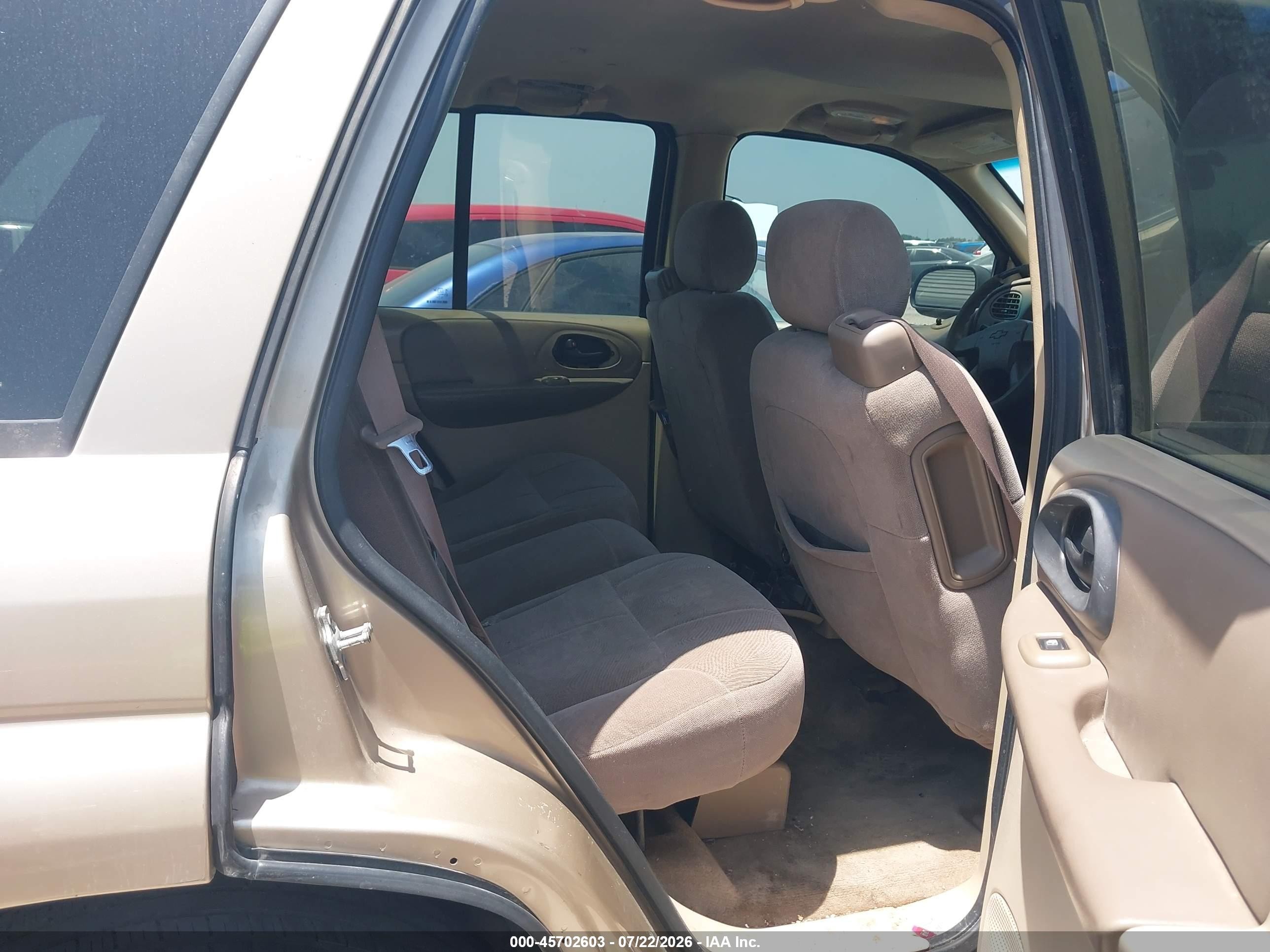 2004 Chevrolet Trailblazer Ls Золотой vin: 1GNDS13S042267610