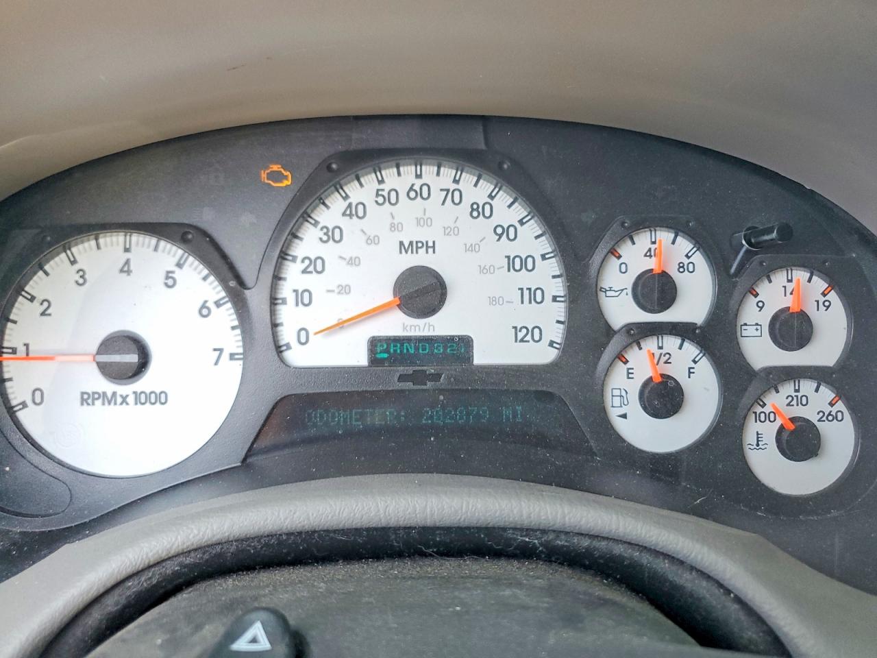 2005 Chevrolet Trailblazer Ls Серебряный vin: 1GNDS13S052105266