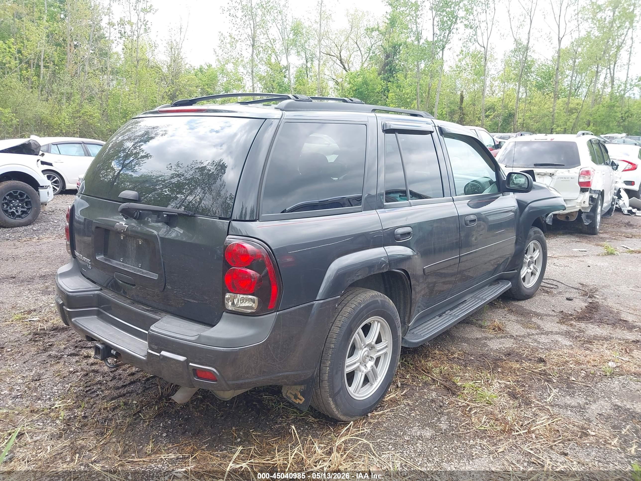 2007 Chevrolet Trailblazer Ls Gray vin: 1GNDS13S072248334