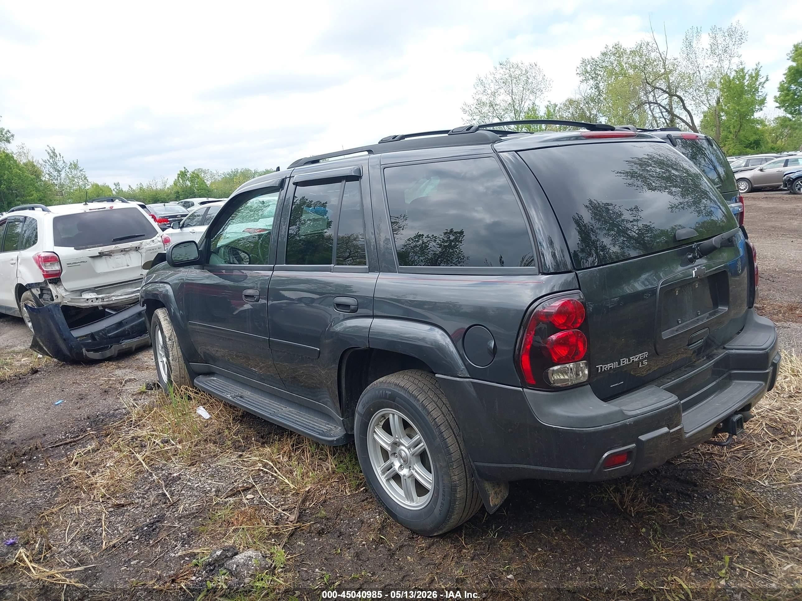 2007 Chevrolet Trailblazer Ls Gray vin: 1GNDS13S072248334