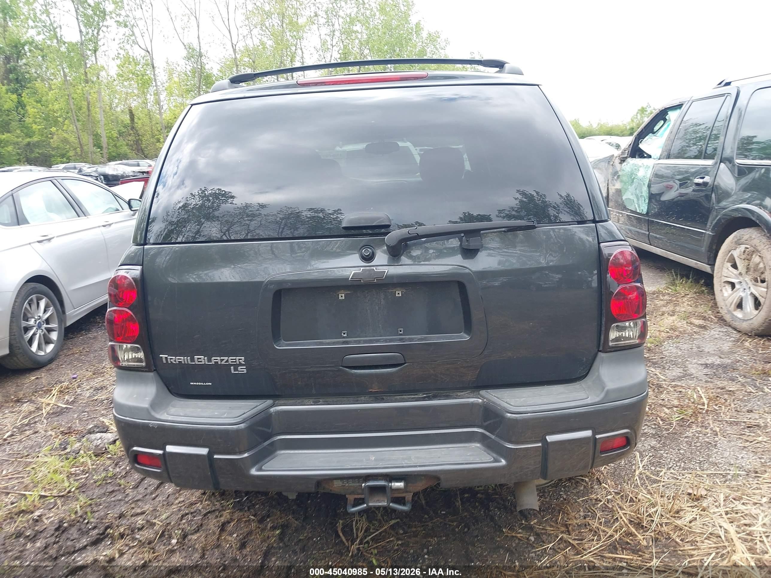 2007 Chevrolet Trailblazer Ls Gray vin: 1GNDS13S072248334