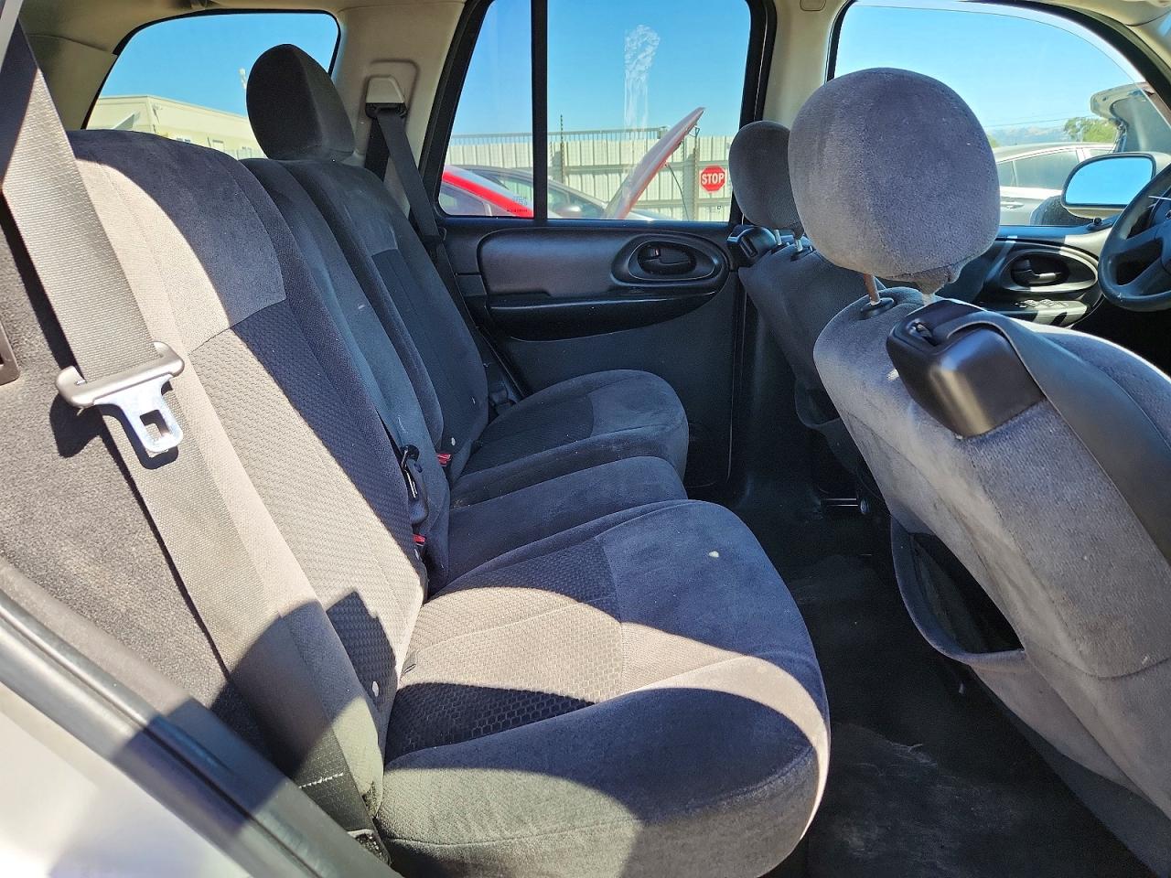 2008 Chevrolet Trailblazer Ls Silver vin: 1GNDS13S082177279
