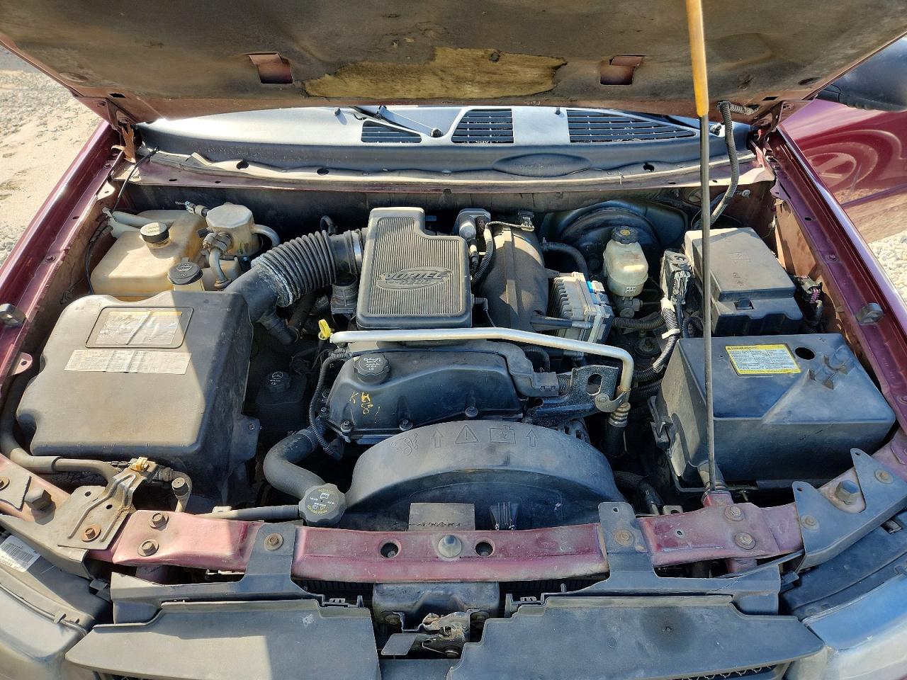 2004 Chevrolet Trailblazer Ls Maroon vin: 1GNDS13S142322548