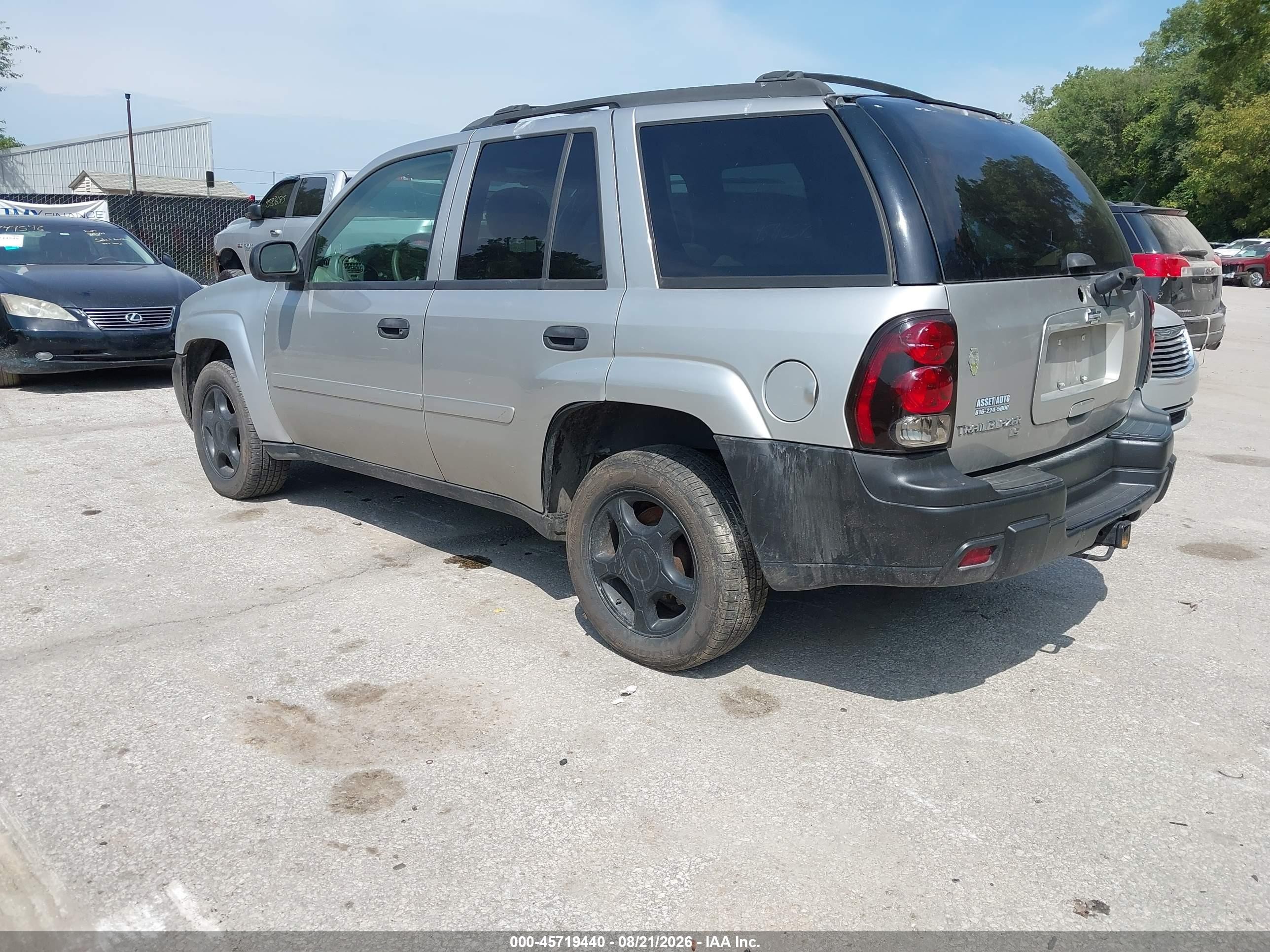2007 Chevrolet Trailblazer Ls Silver vin: 1GNDS13S172190430