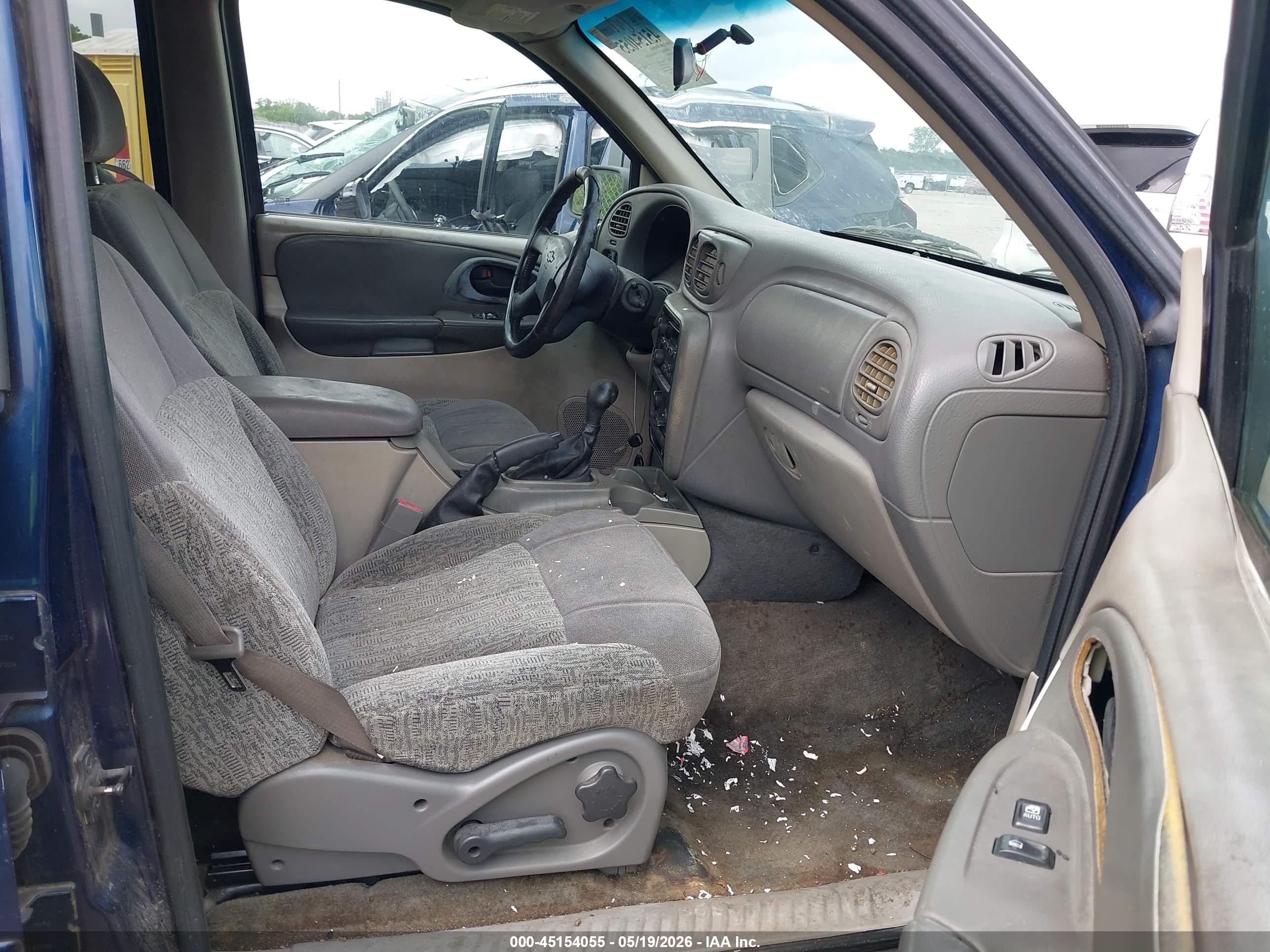 2002 Chevrolet Trailblazer Ls Blue vin: 1GNDS13S222523680
