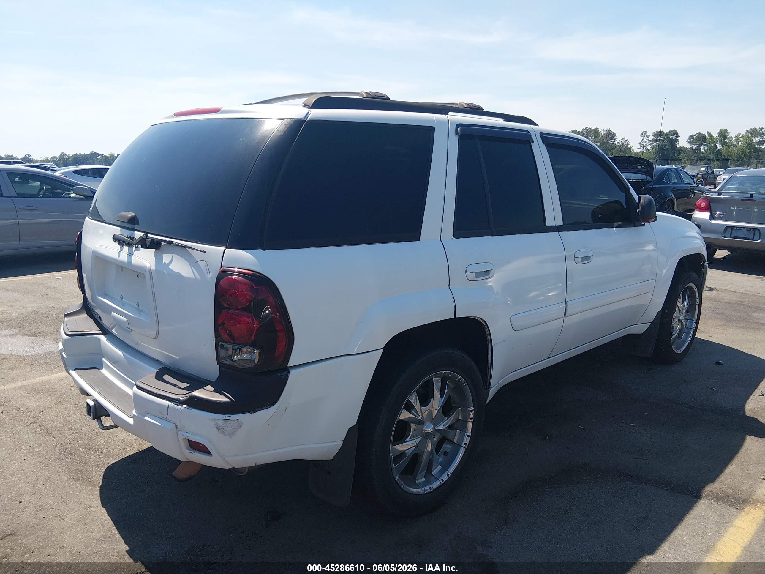 2005 Chevrolet Trailblazer Lt White vin: 1GNDS13S252247876
