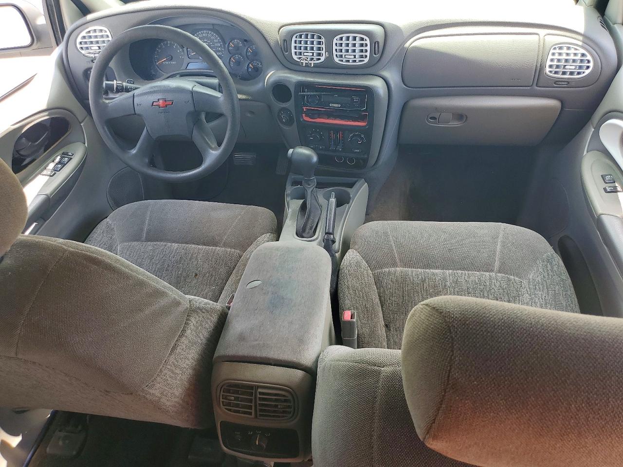 2003 Chevrolet Trailblazer White vin: 1GNDS13S332396648