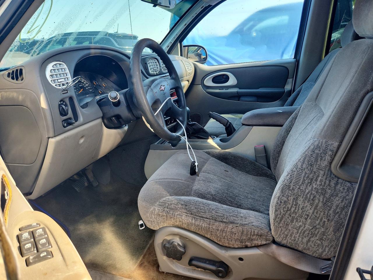 2003 Chevrolet Trailblazer White vin: 1GNDS13S332396648