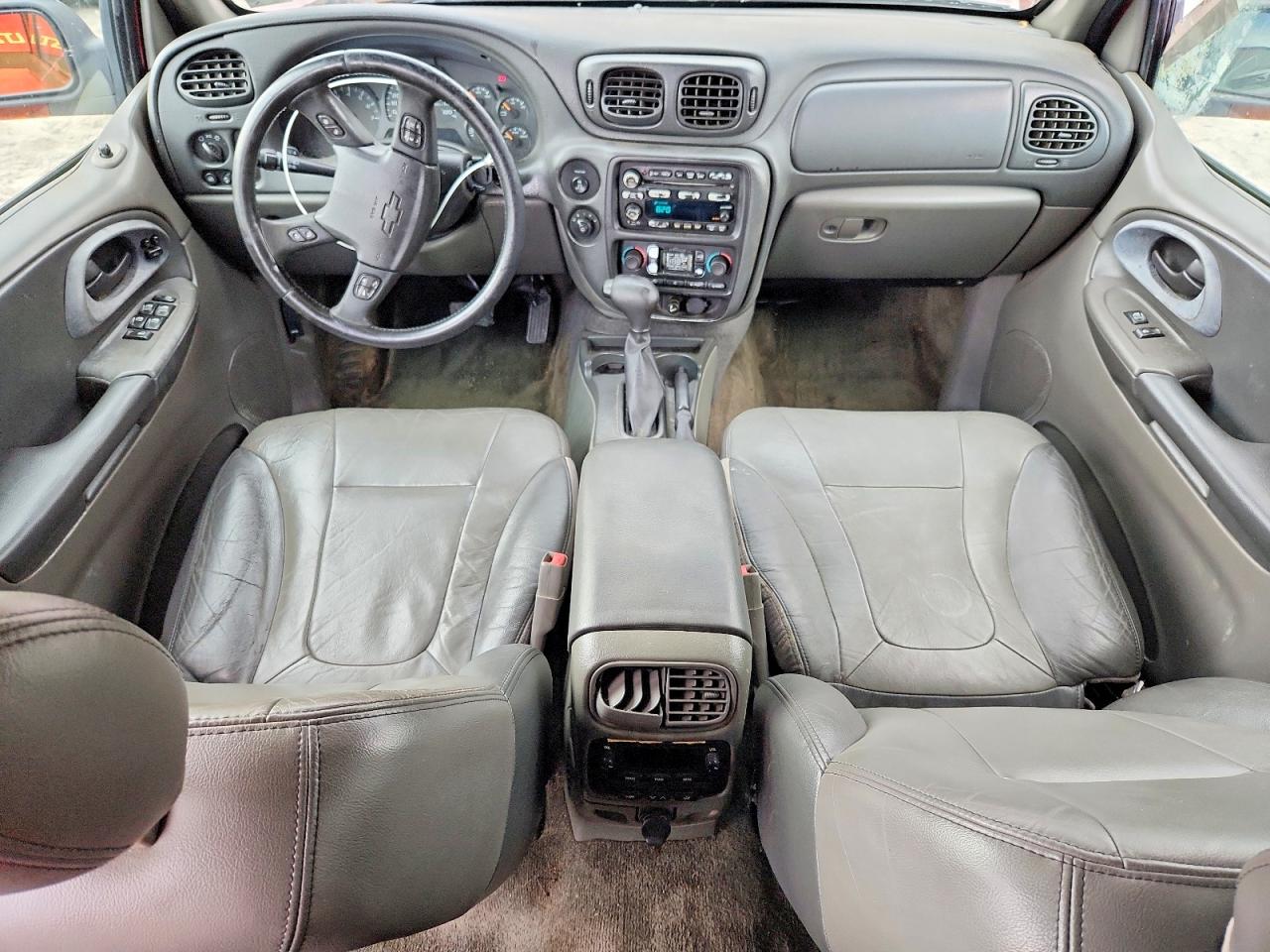 2002 Chevrolet Trailblazer Xl Red vin: 1GNDS13S422236065
