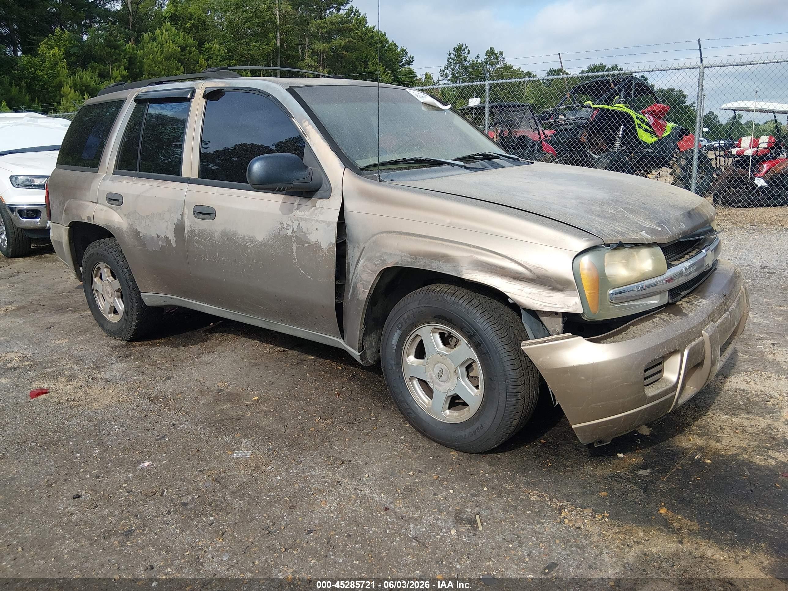 2002 Chevrolet Trailblazer Ls Gold vin: 1GNDS13S422366556