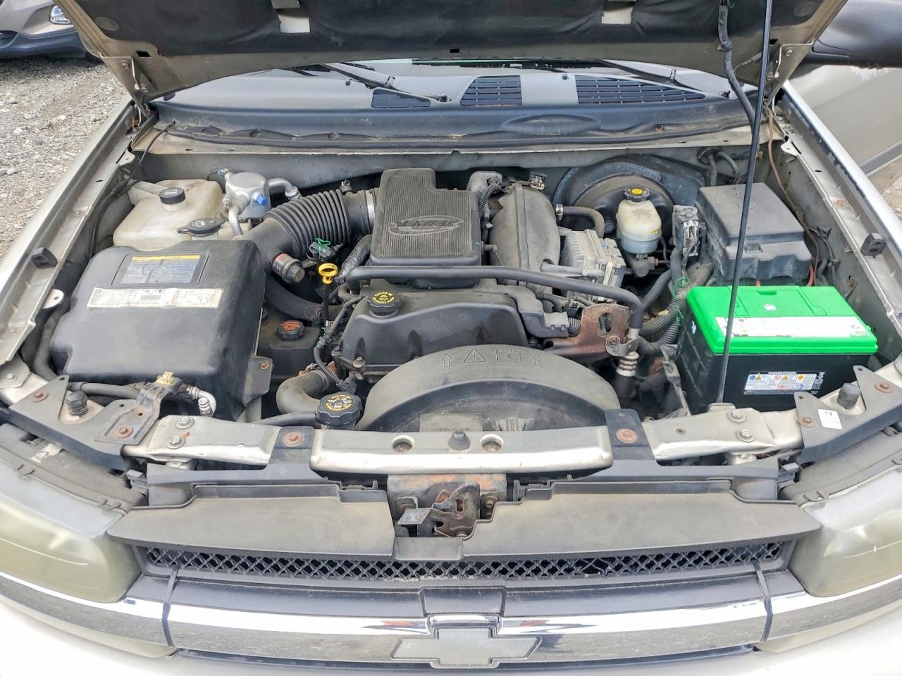 2002 Chevrolet Trailblazer Silver vin: 1GNDS13S422462512