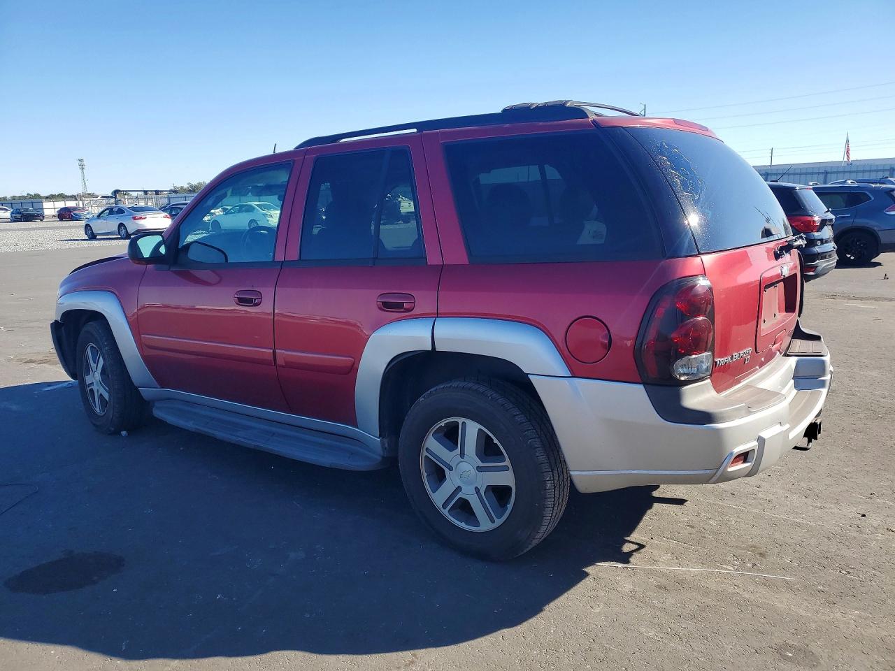2005 Chevrolet Trailblazer Ls Red vin: 1GNDS13S452306264