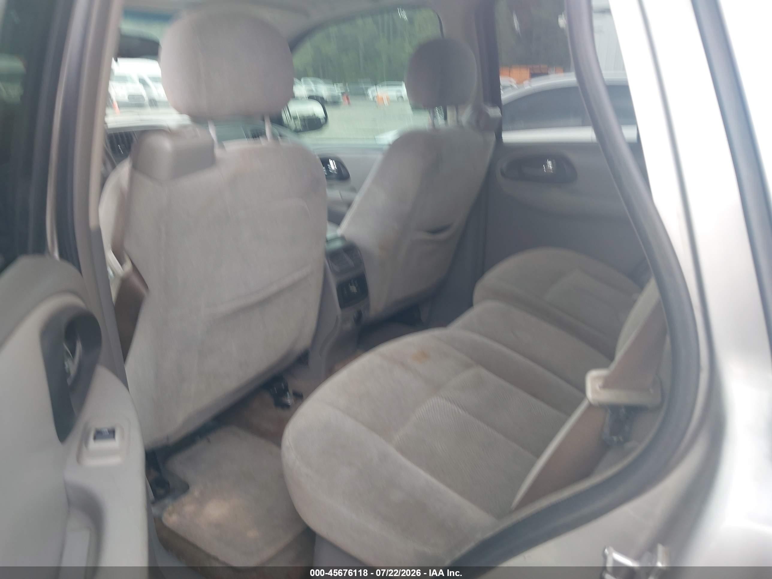2006 Chevrolet Trailblazer Ls Серебряный vin: 1GNDS13S462302765