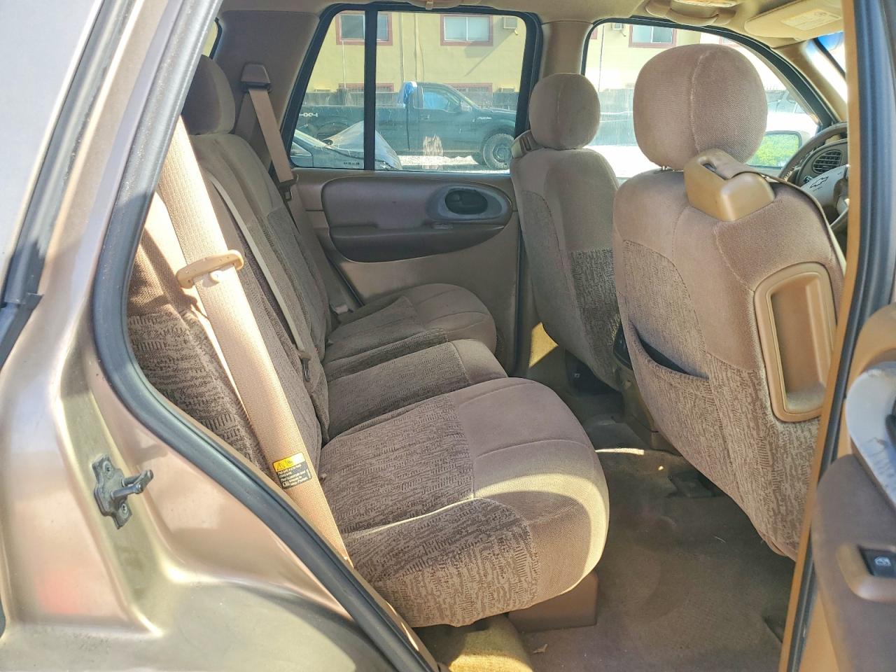 2003 Chevrolet Trailblazer Gold vin: 1GNDS13S532225142