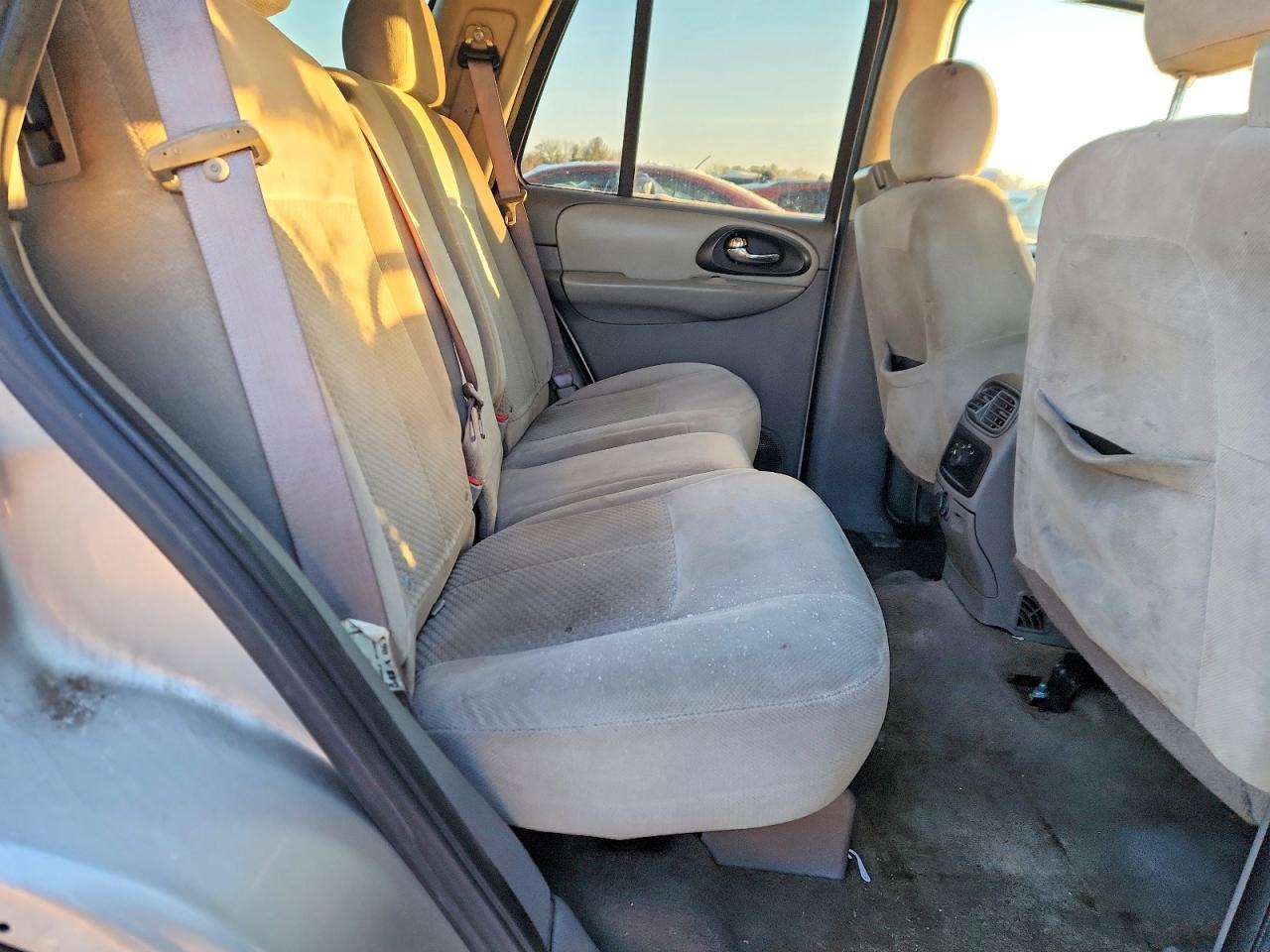 2007 Chevrolet Trailblazer Ls Silver vin: 1GNDS13S572207326