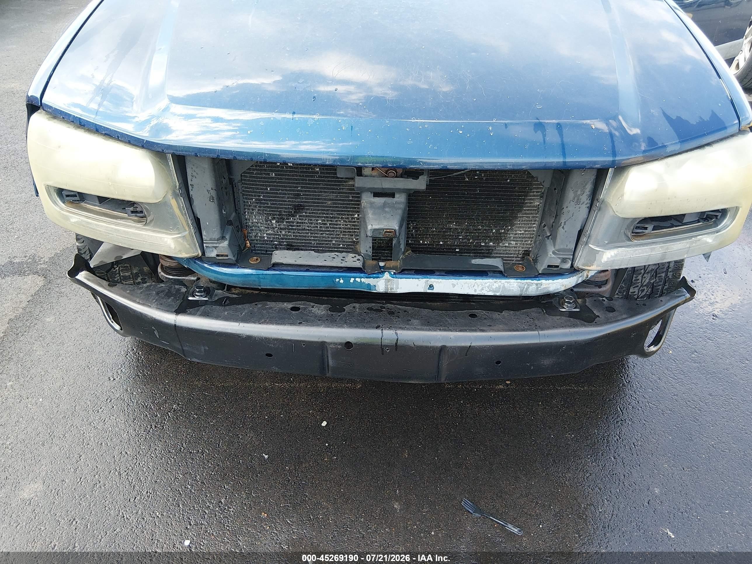 2004 Chevrolet Trailblazer Ls Blue vin: 1GNDS13S642100359