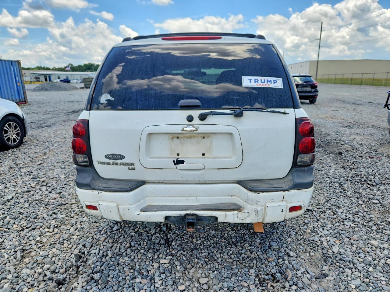 2005 Chevrolet Trailblazer Ls White vin: 1GNDS13S652218543