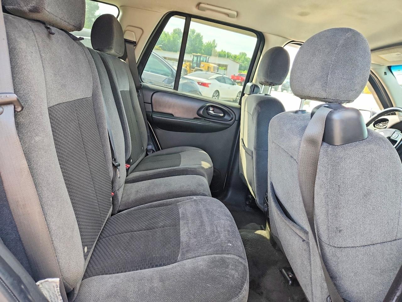 2007 Chevrolet Trailblazer Ls Silver vin: 1GNDS13S672244899